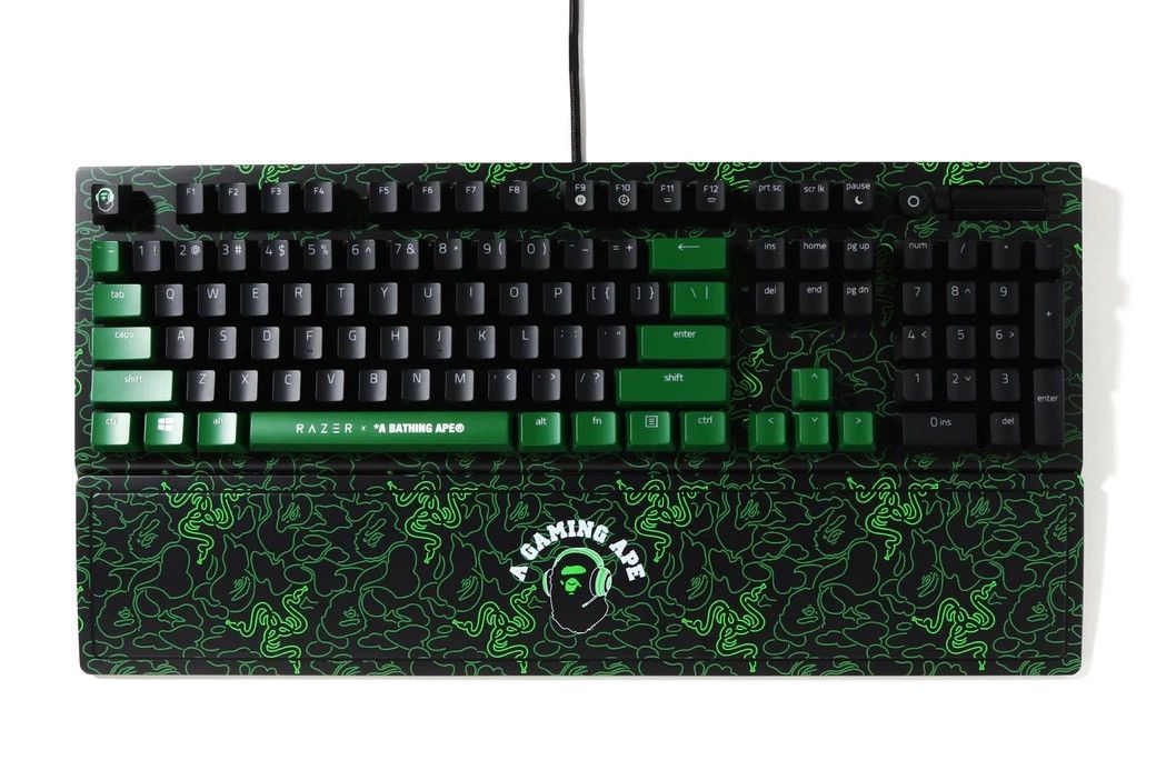 Bape Bape Razer Neon Camo Blackwidow V3 Size ONE SIZE - 1 Thumbnail