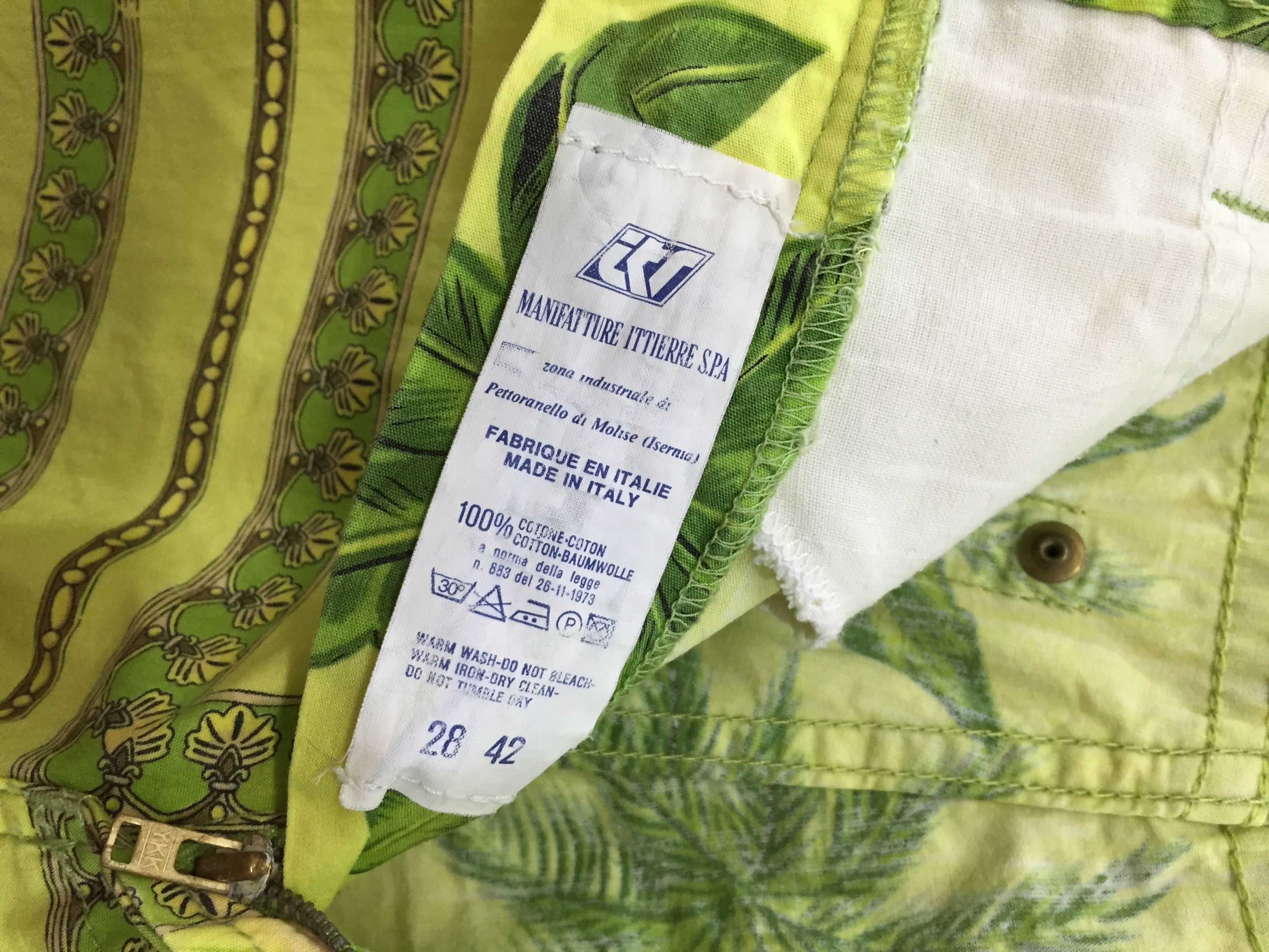 Versace × Versace Jeans Couture 90s Versace Tarzan and jane pants Size US 29 - 9 Thumbnail