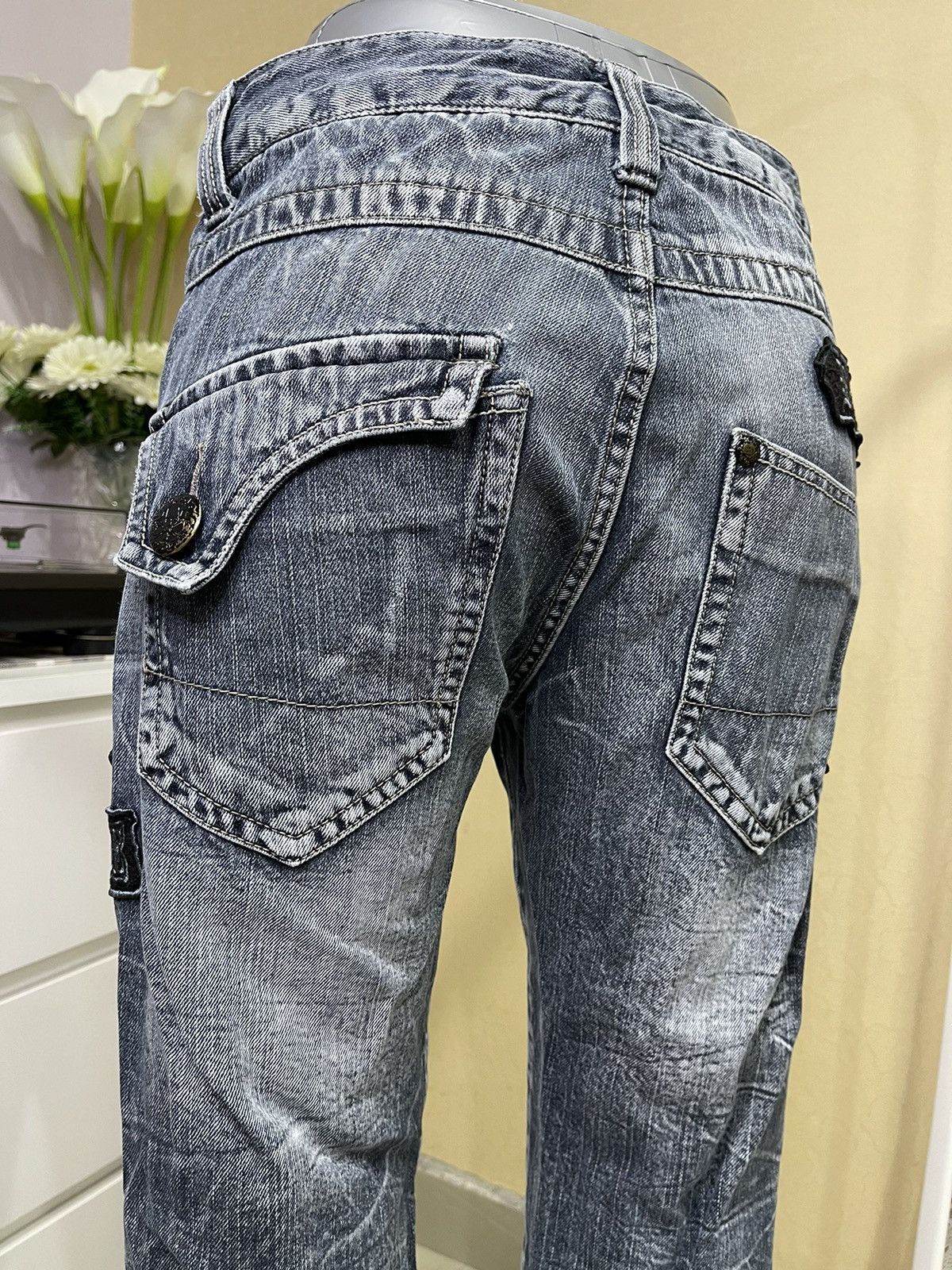 Japanese Brand × Vintage Special Design🔥Vintage Blow By Blue(BBB)Patches Logo Jeans Size US 31 - 1 Thumbnail