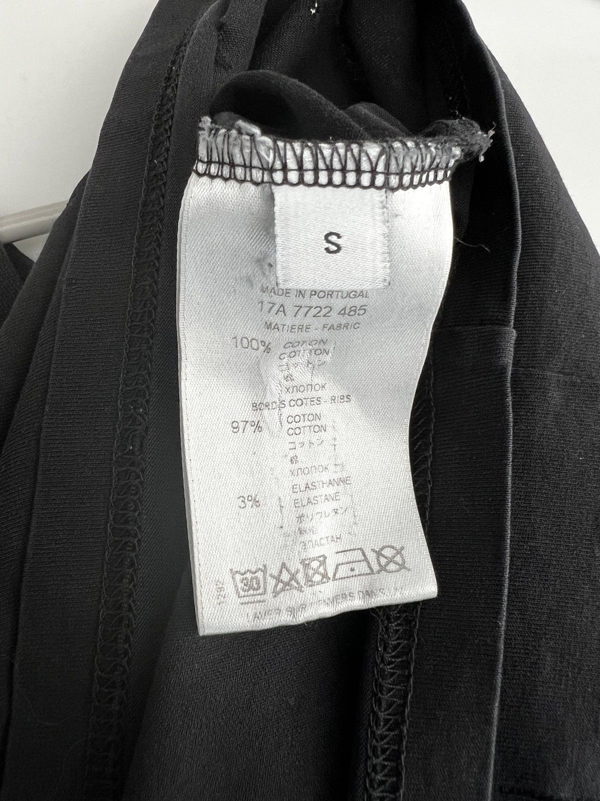 Givenchy Givenchy Distressed T Shirt Size US S / EU 44-46 / 1 - 3 Thumbnail