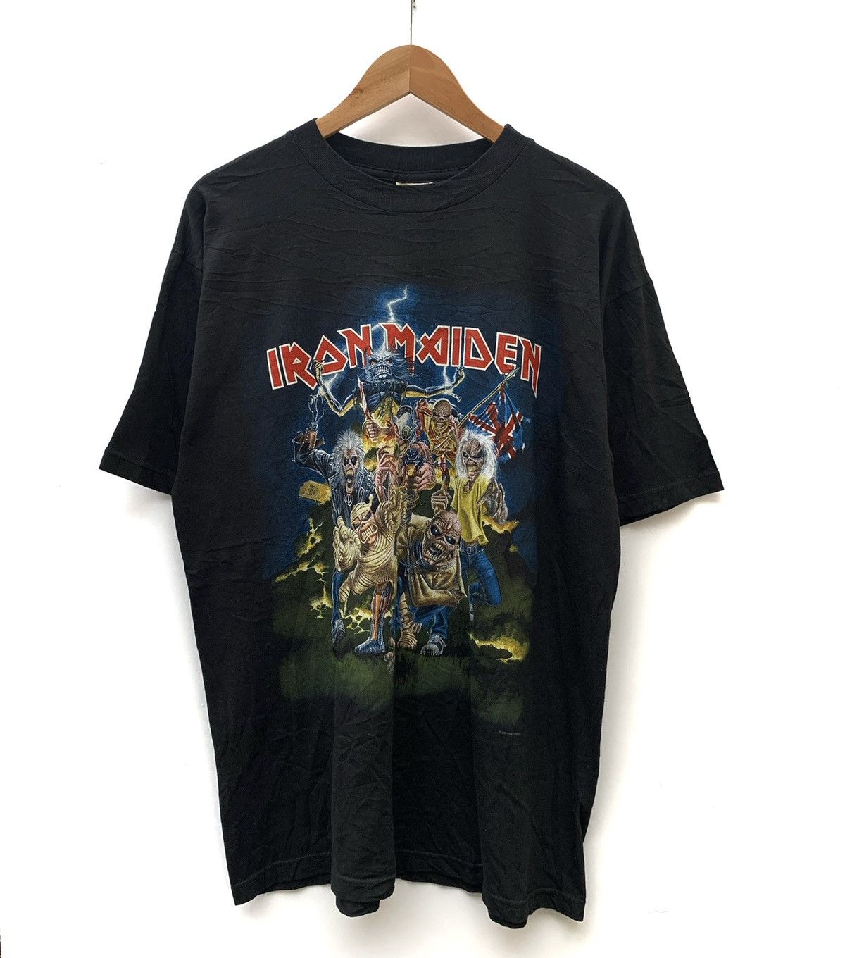 Band Tees Vintage 90's Iron Maiden "Beast of The Beast" Black Tee Tee Size US L / EU 52-54 / 3 - 1 Thumbnail