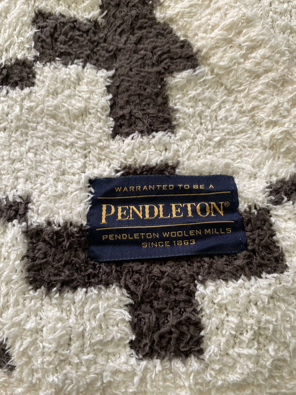 Pendleton GRAIL🇯🇵PENDLETON WESTERN NAVAJO KNIT FLEECE AZTEC BLANKET Size US S / EU 44-46 / 1 - 10 Thumbnail