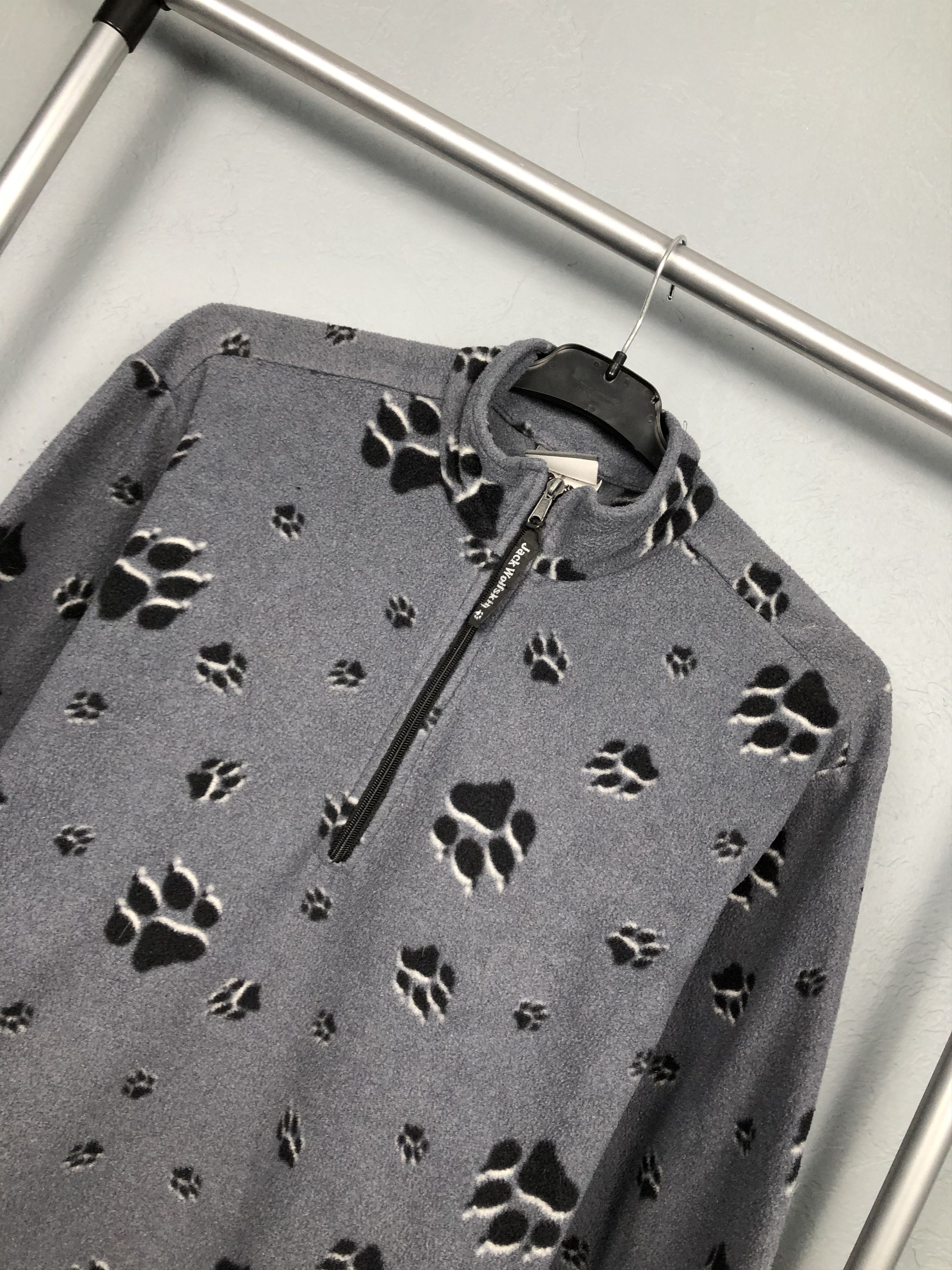 Jack Wolfskin Jack Wolfskins Vintage Multilogo Fleece Jacket Size US M / EU 48-50 / 2 - 2 Thumbnail