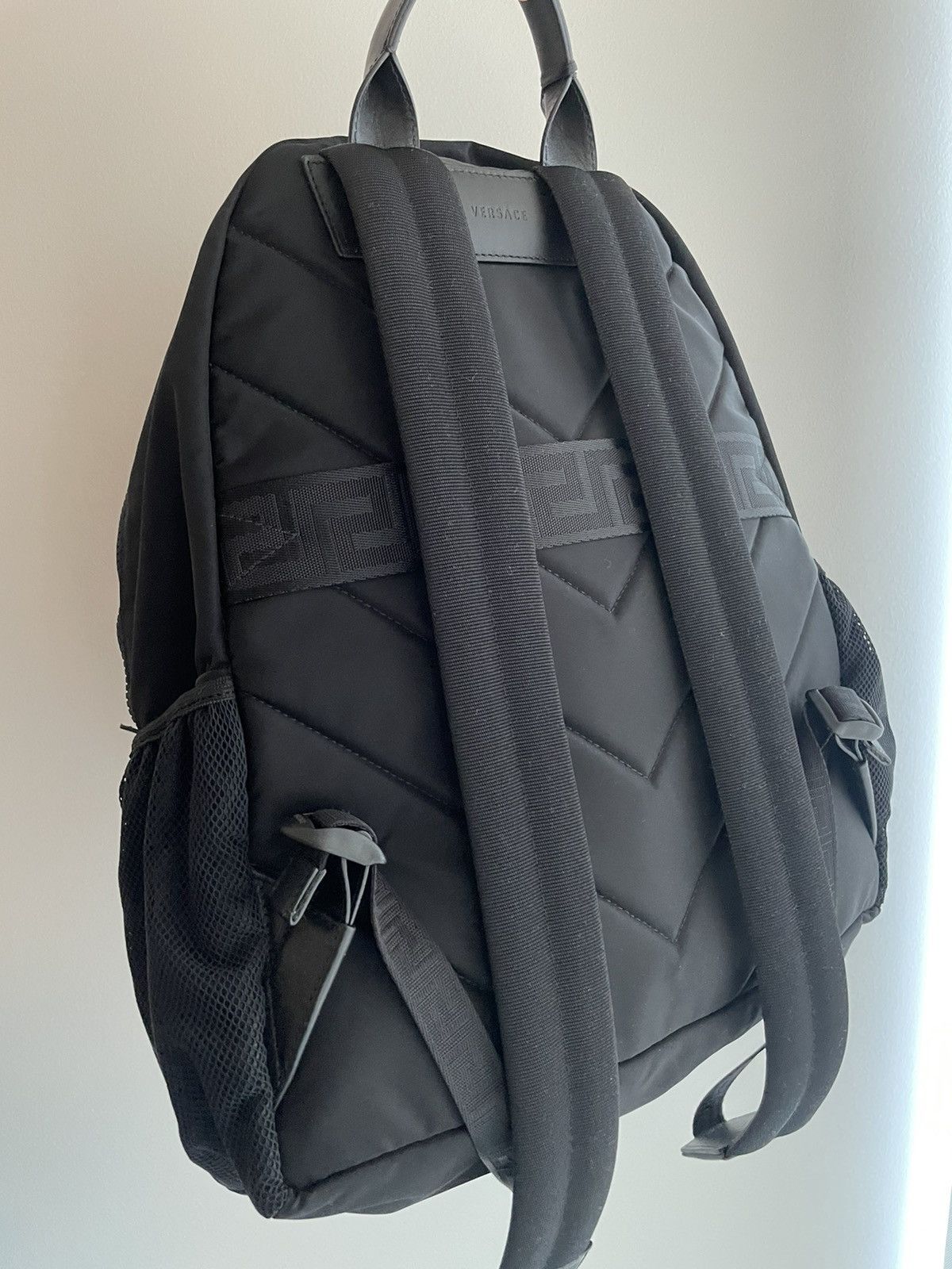 Versace New Super Runway Limited Edition Versace Logo Backpack Bag Size ONE SIZE - 19 Thumbnail