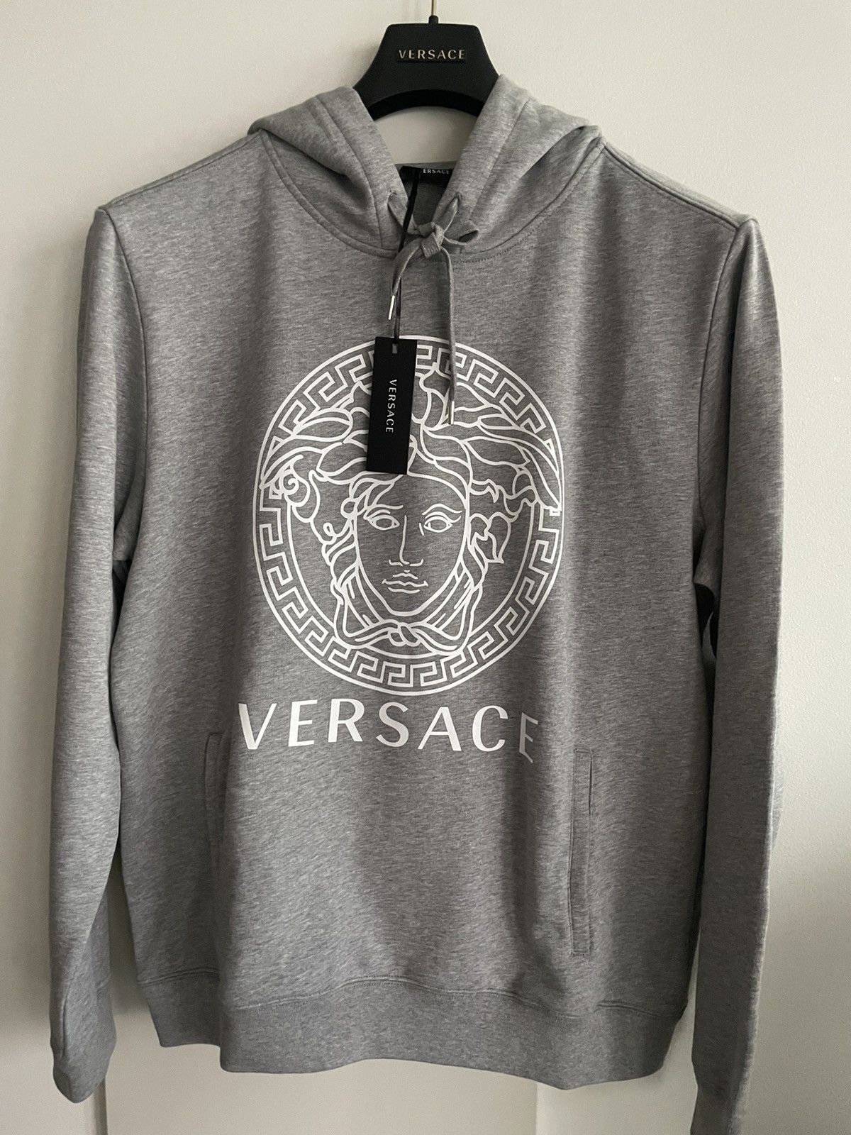 Versace $1K+ Brand NEW Runway Classic Medusa Versace Logo Hoodie Size US XL / EU 56 / 4 - 21 Thumbnail