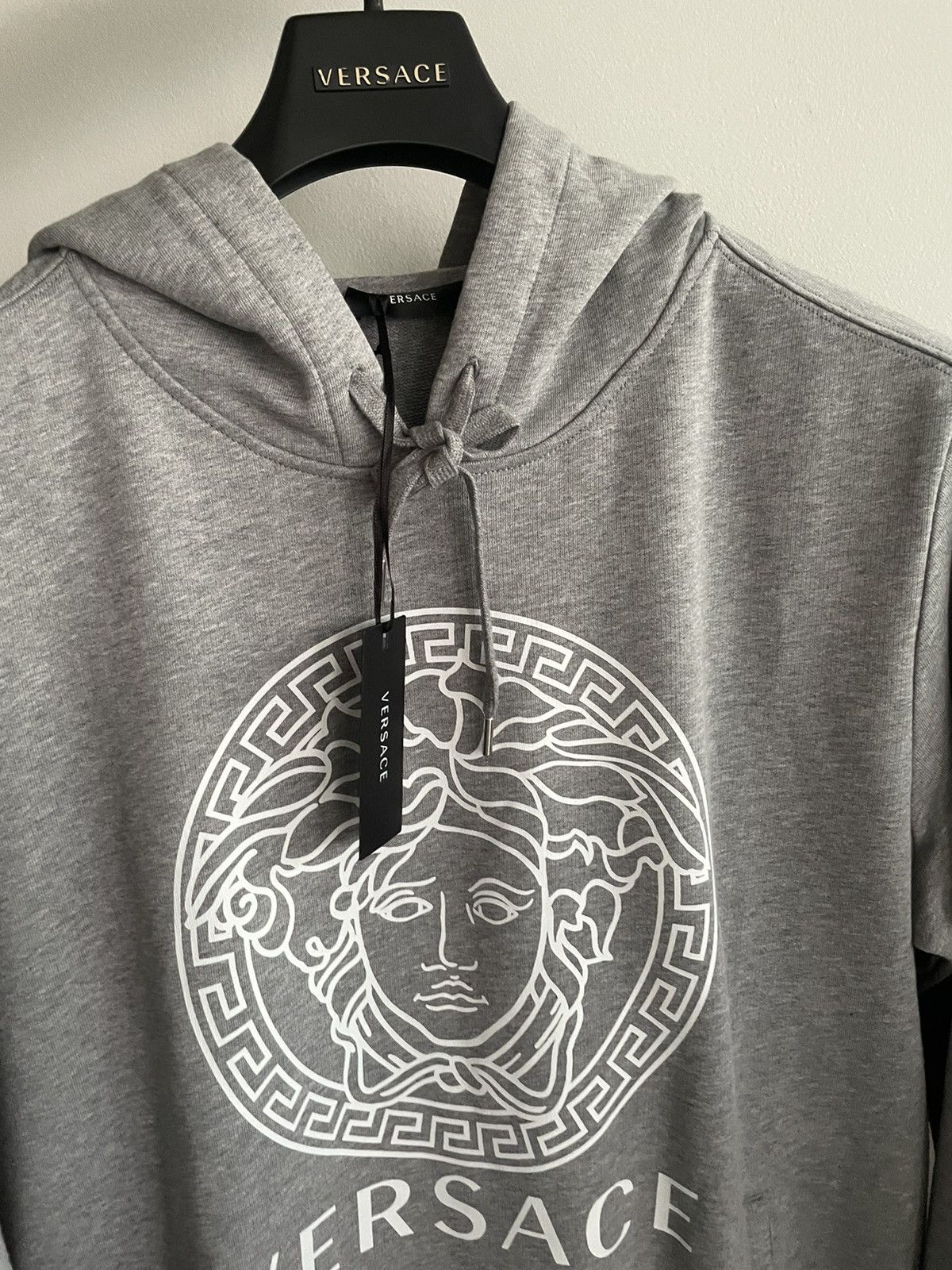 Versace $1K+ Brand NEW Runway Classic Medusa Versace Logo Hoodie Size US XL / EU 56 / 4 - 16 Thumbnail
