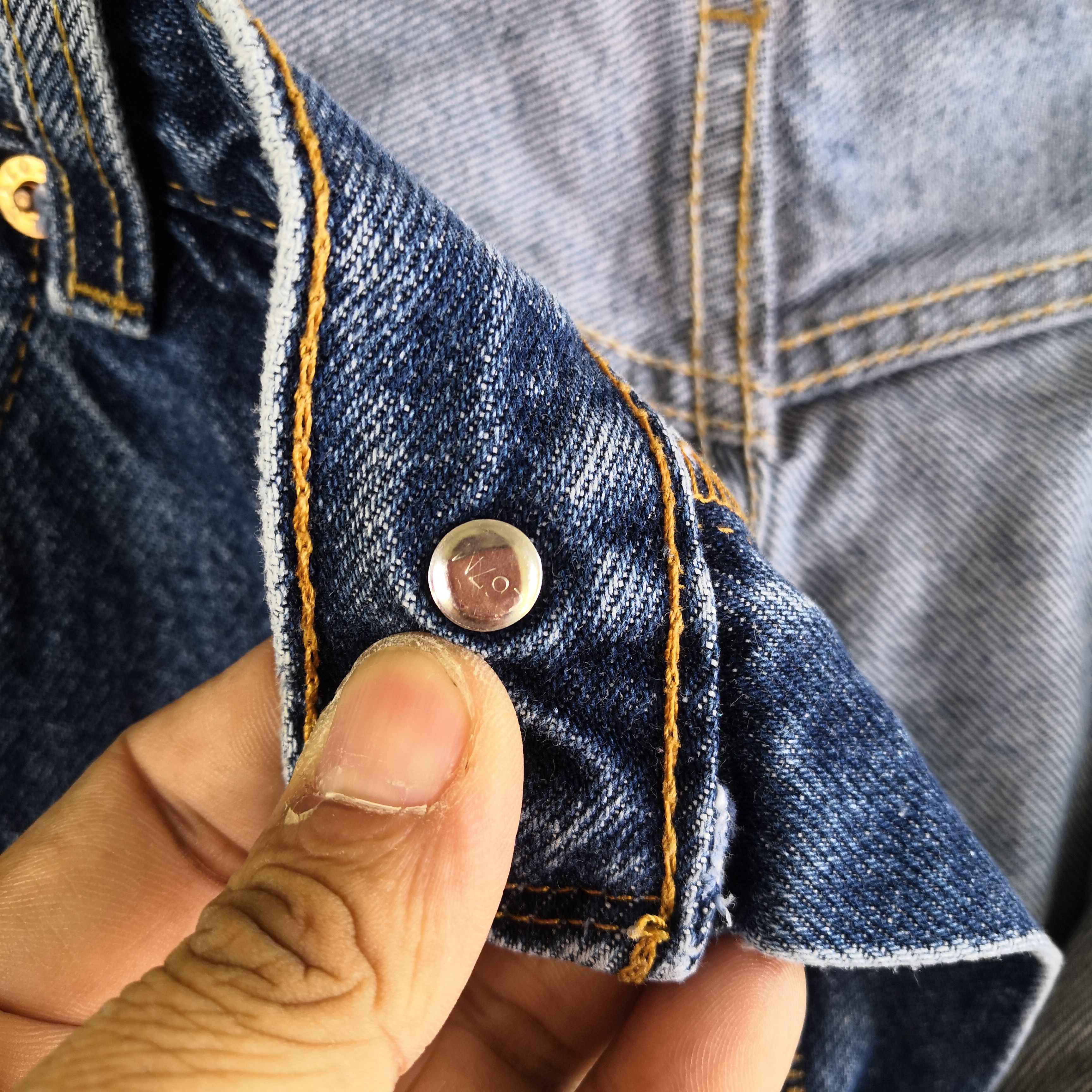Levi's Vintage Levis 505 Released Hem Jeans Levi's Light Wash Denim Size US 32 / EU 48 - 6 Thumbnail