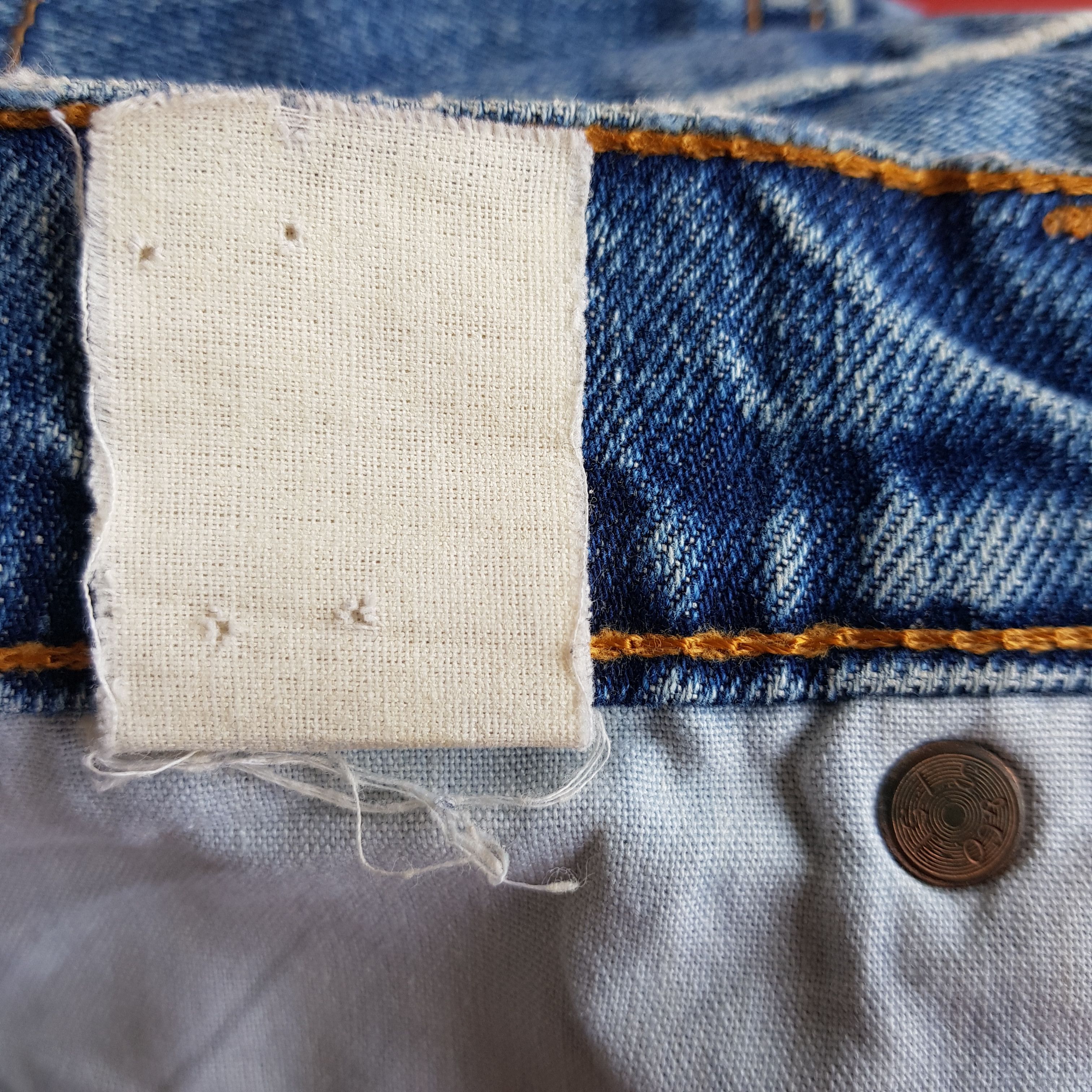 Jean × Levi's × Vintage Vintage Levis Jeans Distressed Levi's 519 Faded Wash Denim Size US 32 / EU 48 - 13 Thumbnail
