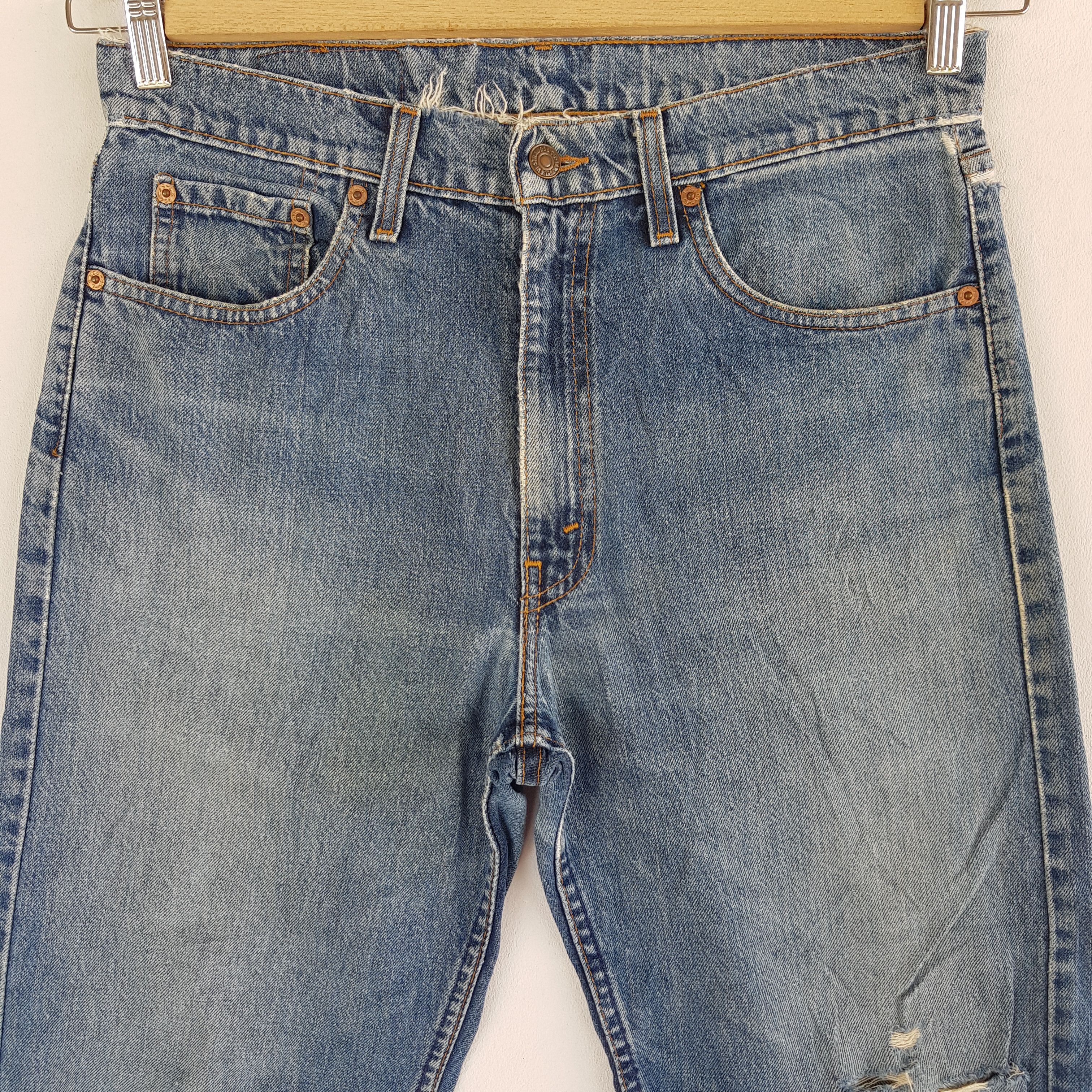 Jean × Levi's × Vintage Vintage Levis Jeans Distressed Levi's 519 Faded Wash Denim Size US 32 / EU 48 - 4 Thumbnail