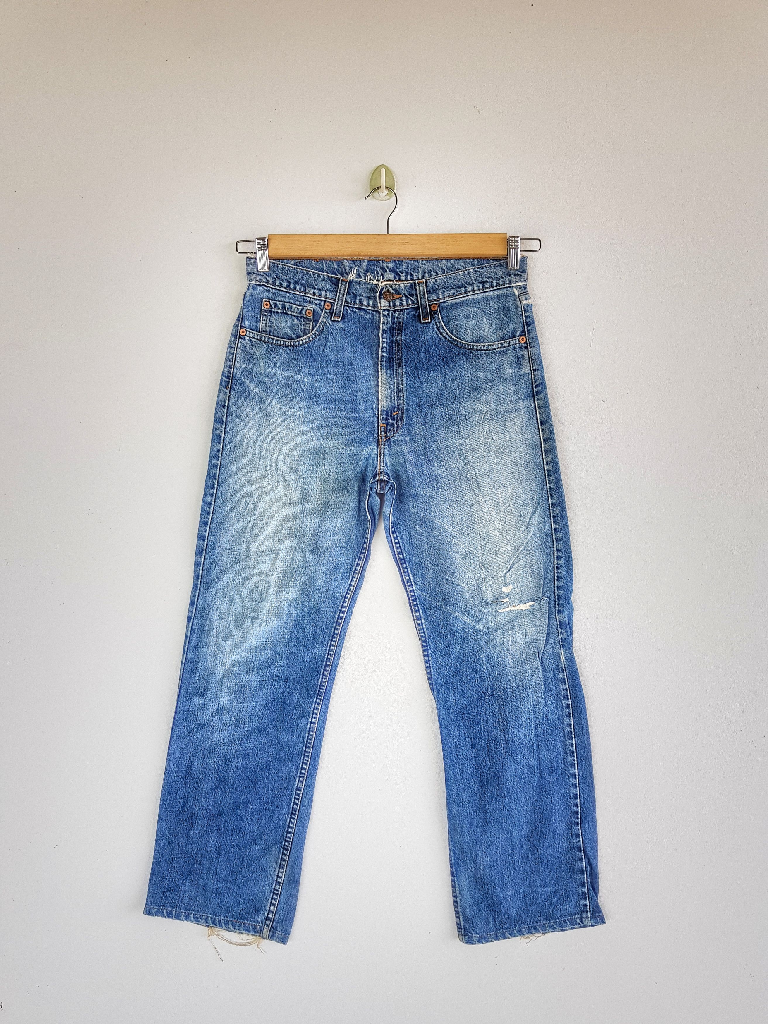 Jean × Levi's × Vintage Vintage Levis Jeans Distressed Levi's 519 Faded Wash Denim Size US 32 / EU 48 - 1 Thumbnail