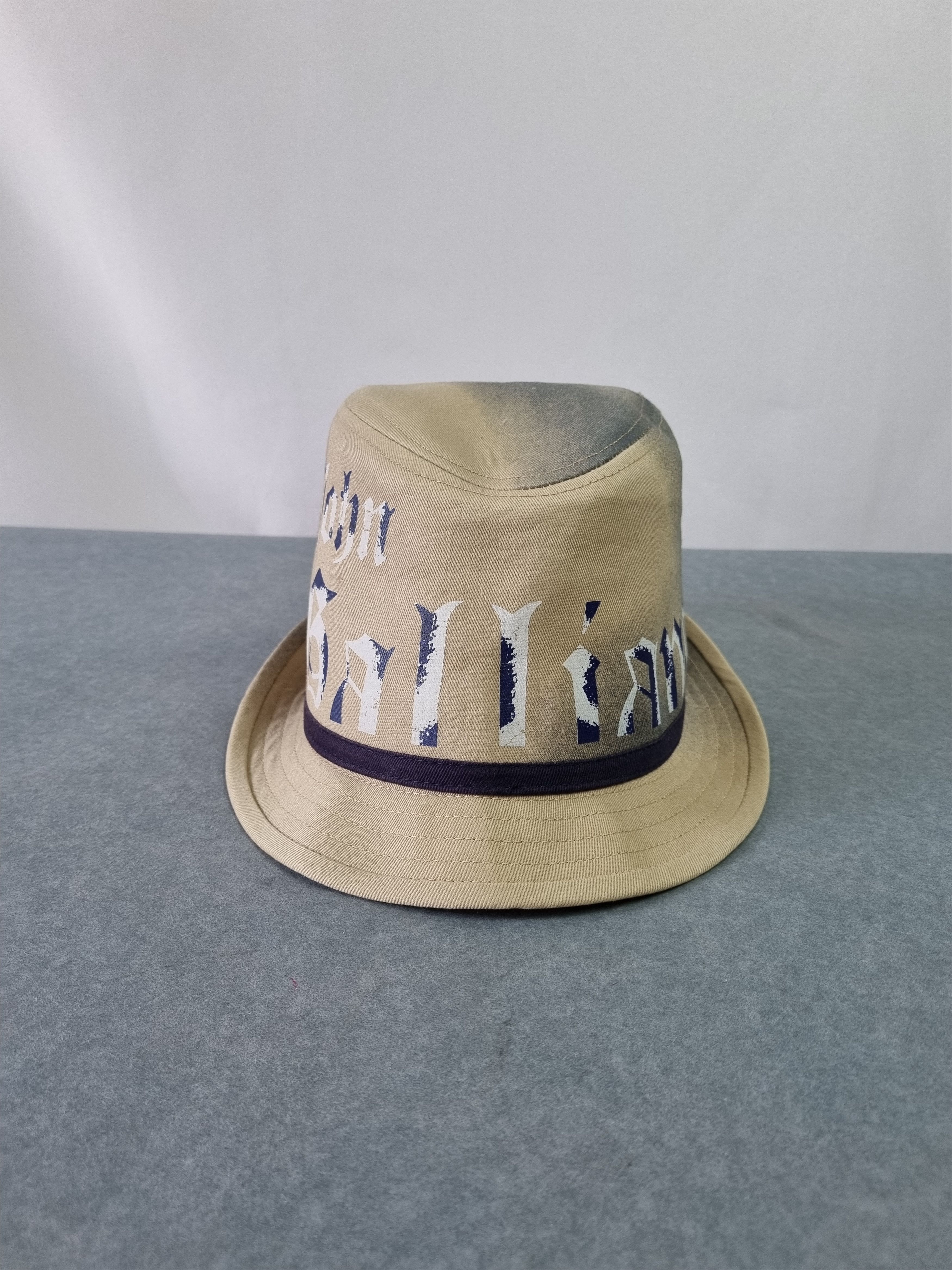 John Galliano Rare John Galliano Big Logo Hat Size ONE SIZE - 2 Thumbnail