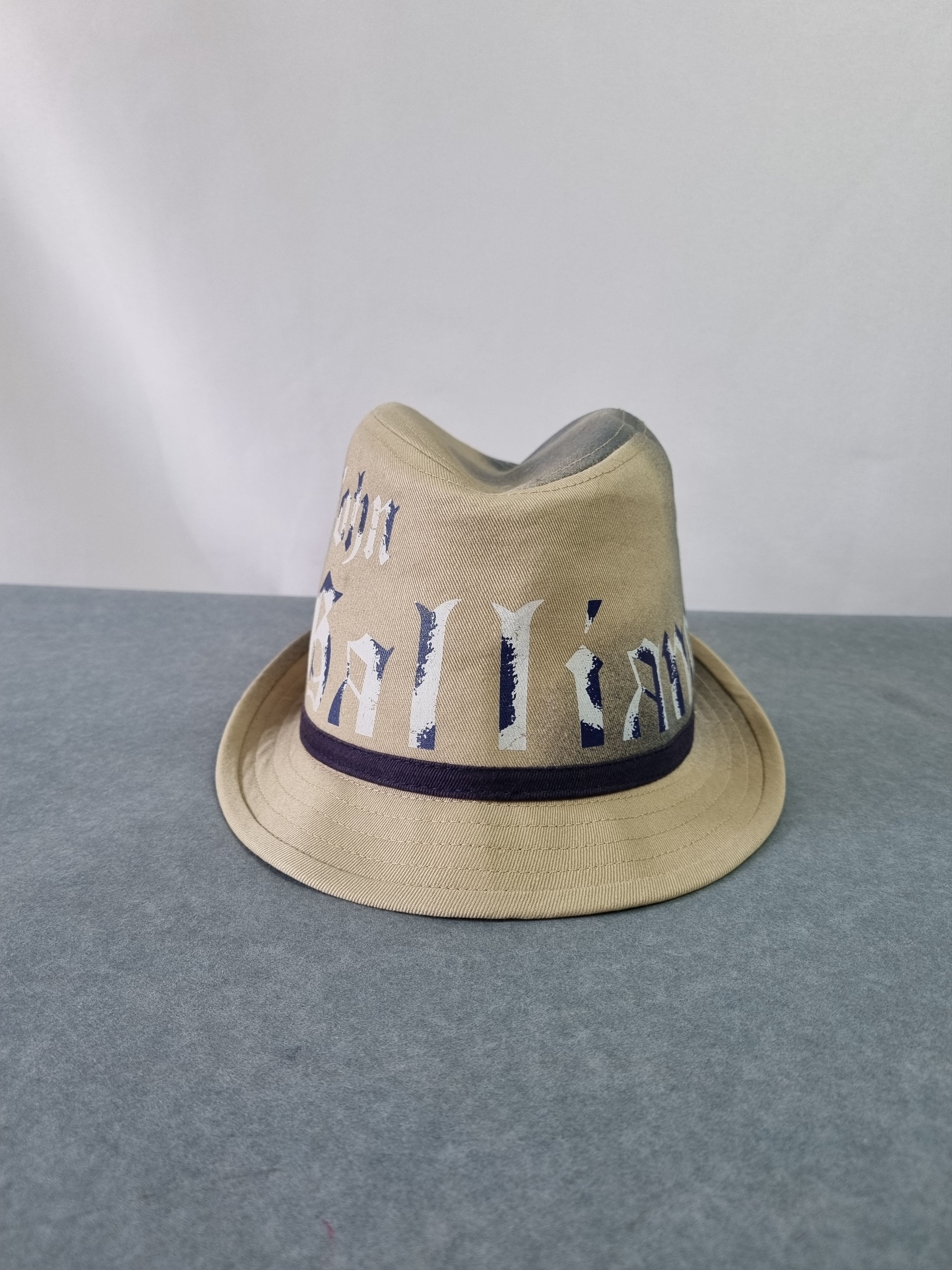 John Galliano Rare John Galliano Big Logo Hat Size ONE SIZE - 4 Thumbnail