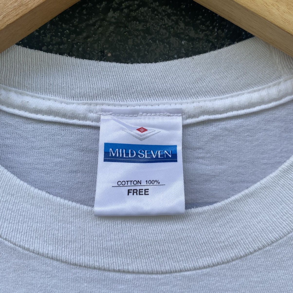 Vintage Vintage 90s Mild Seven Drive Rally ERD GRUNGE THRASHED TEE Size US L / EU 52-54 / 3 - 5 Thumbnail