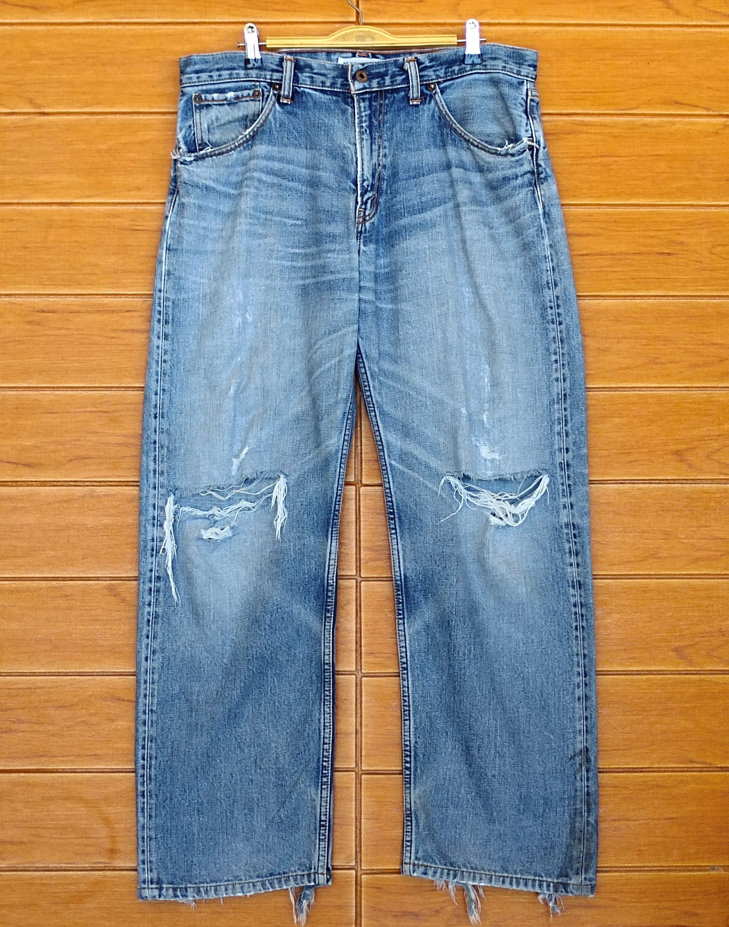 Levi's 1990s Levi's 504 Destroy Crash Distressed Denim Jeans Size US 34 / EU 50 - 1 Thumbnail