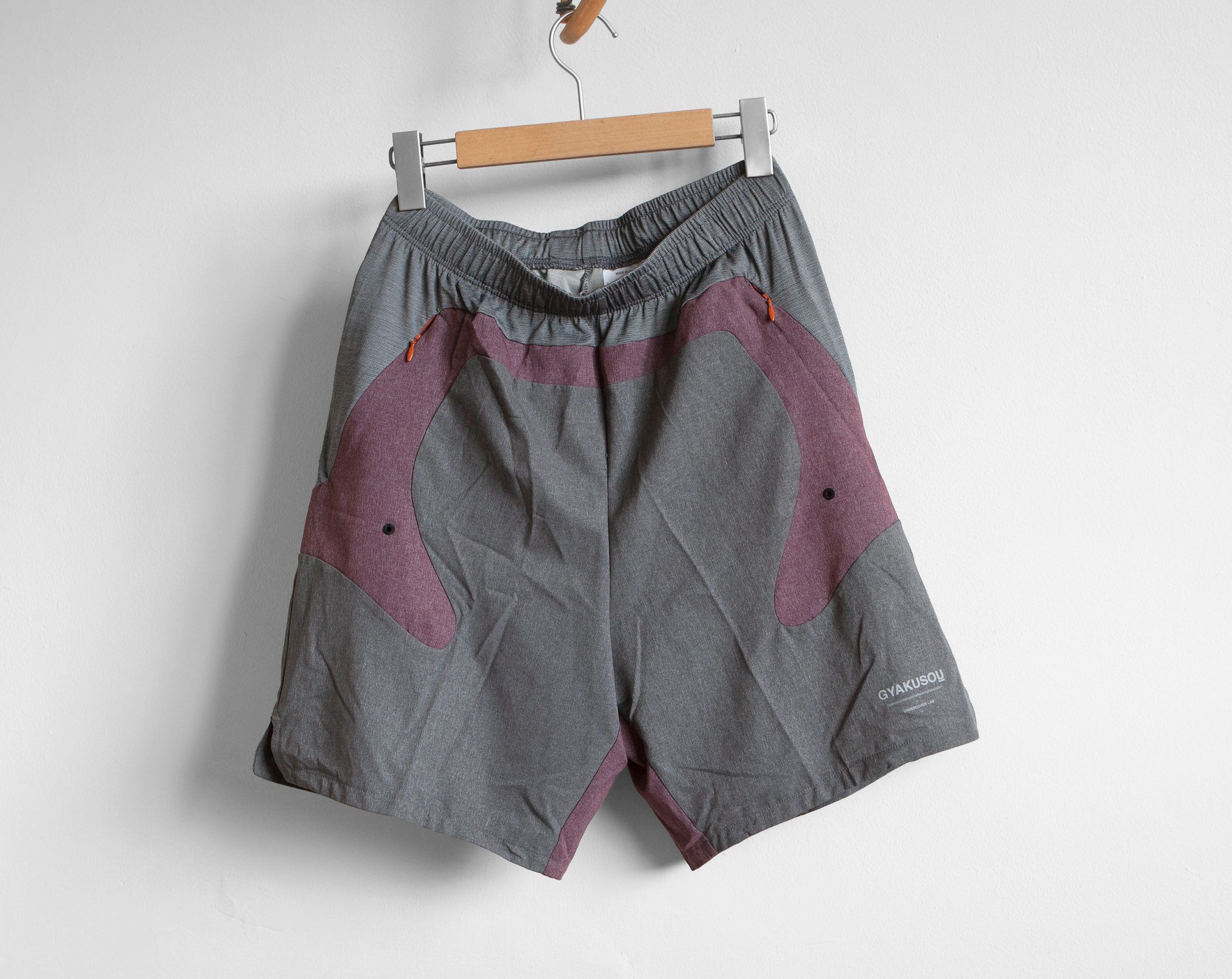 gyakusou running shorts