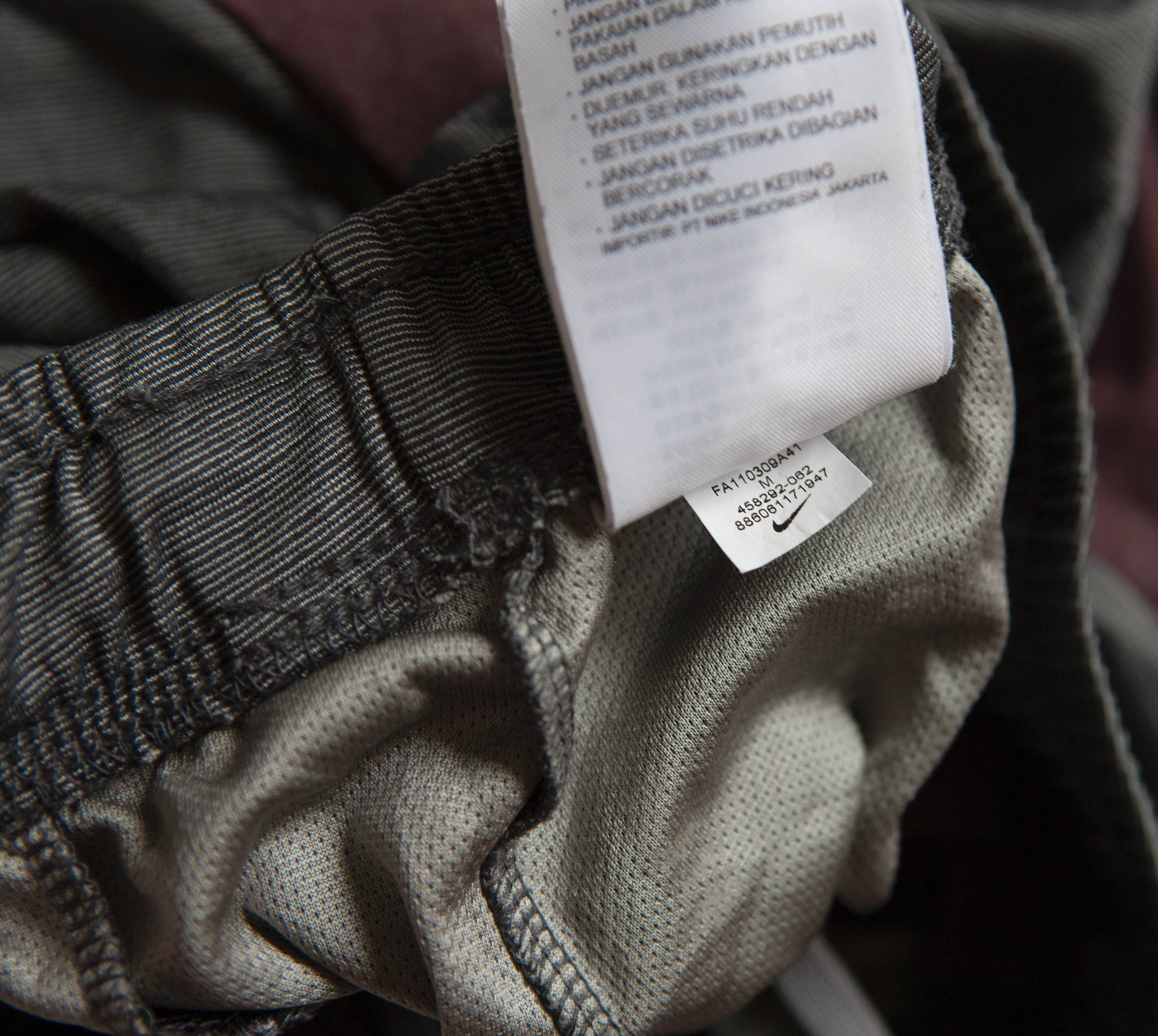 Gyakusou AW2011 GYAKUSOU RUNNING MONKS SHORTS Size US 32 / EU 48 - 14 Thumbnail