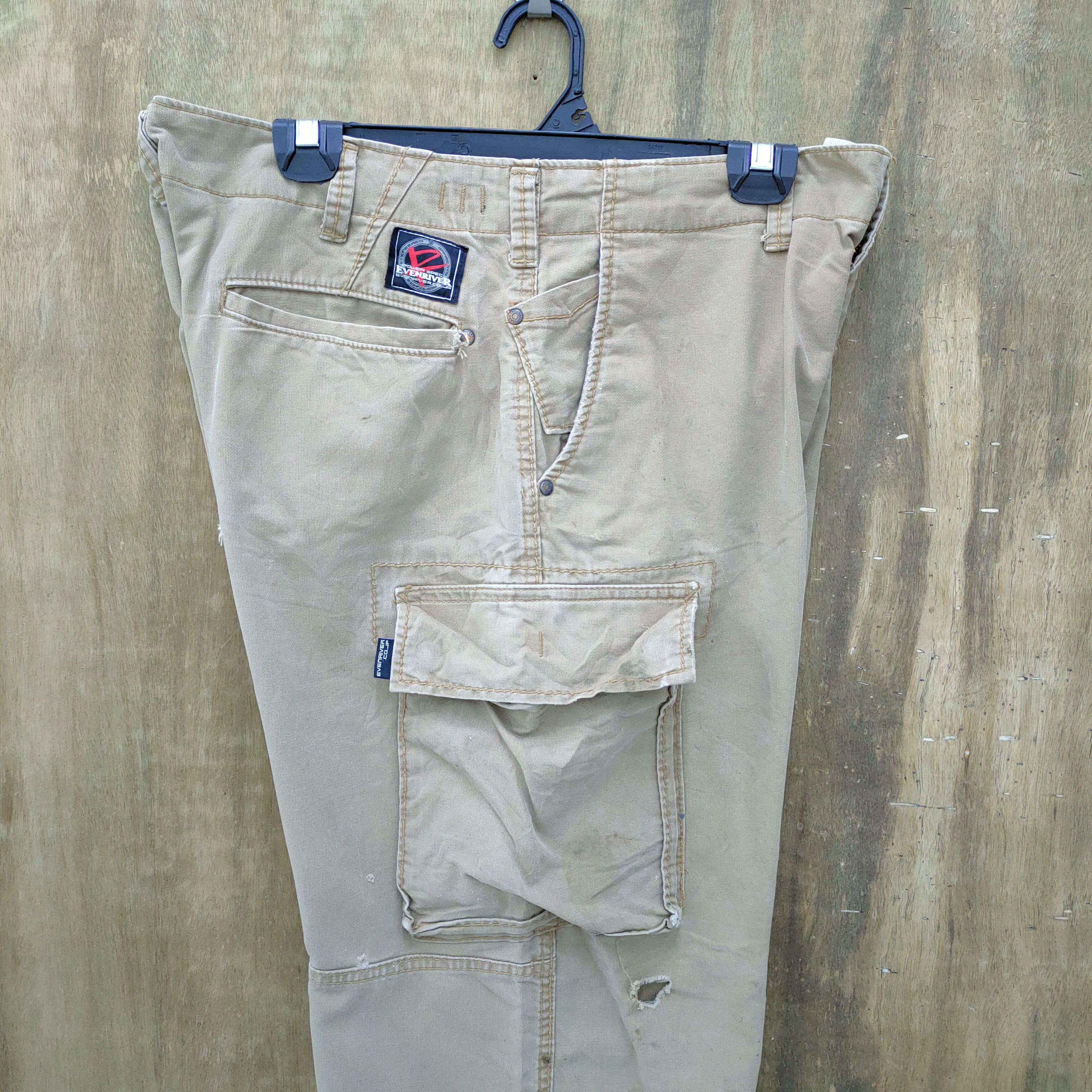 Japanese Brand × Vintage EVENRIVER BAGGY CARGO PANTS FADED DEMAGE KNEE Size US 34 / EU 50 - 12 Thumbnail