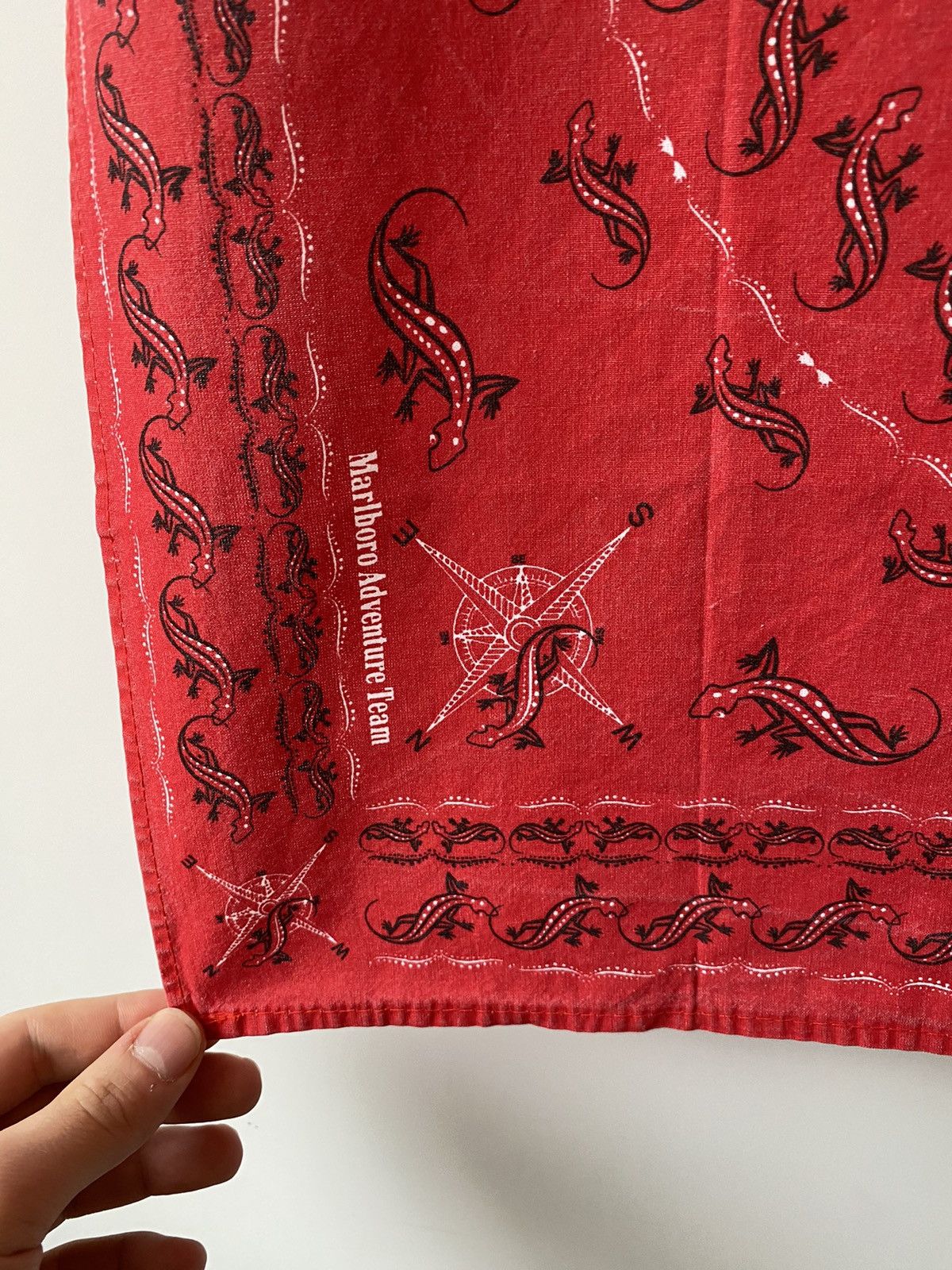 Marlboro 🇺🇸 Vintage 90s Marlboro Bandana Handkerchief Neckerchief Size ONE SIZE - 6 Thumbnail