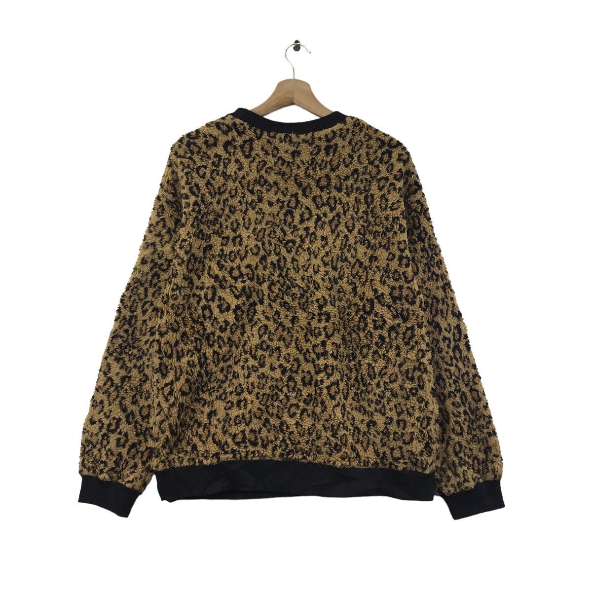 Japanese Brand BEAMS HEART Japanese Brand Leopard OverprintSherpaSweatshirt Size US M / EU 48-50 / 2 - 8 Thumbnail