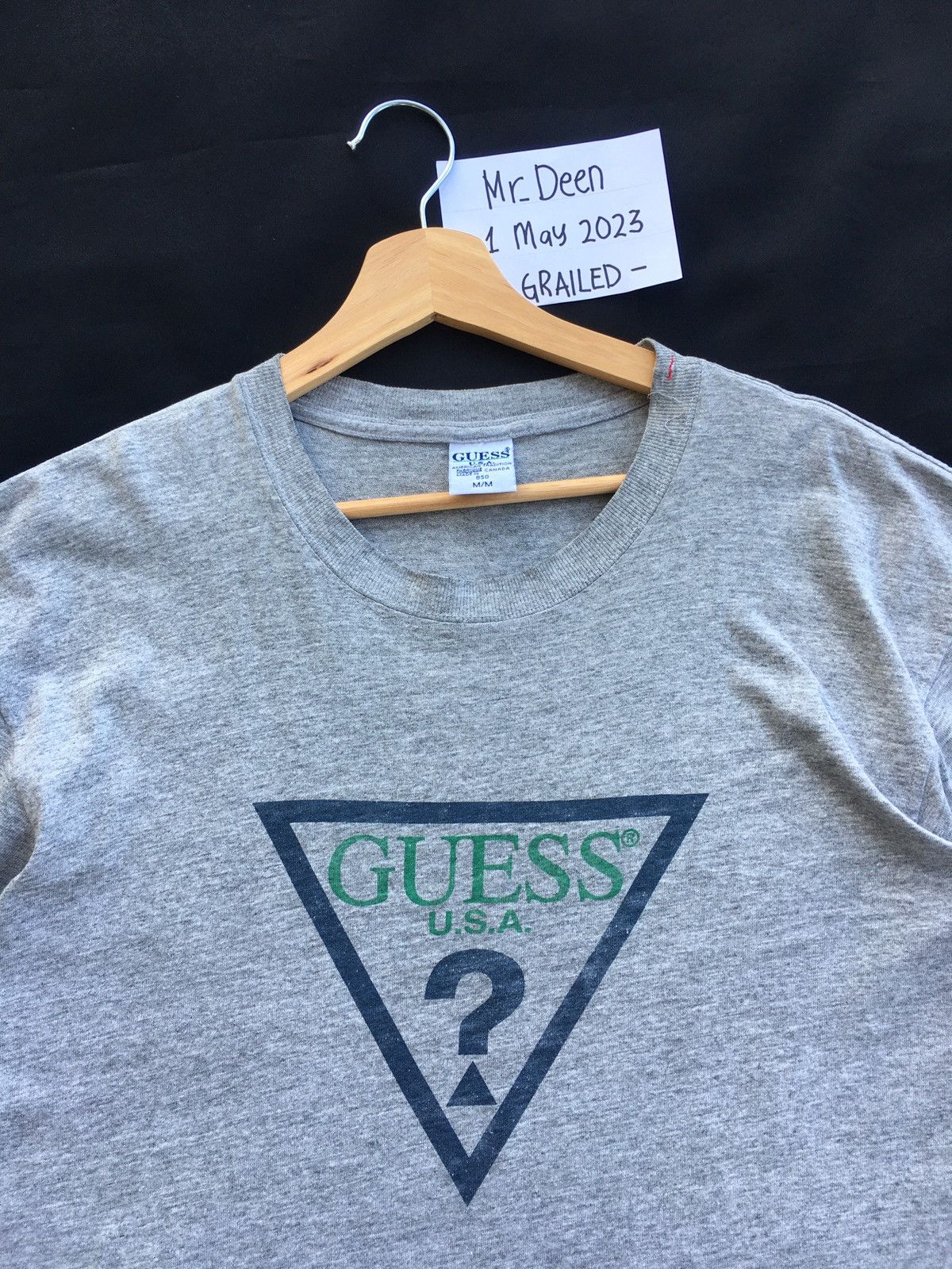 Guess Rare Vintage 90s GUESS Spellout Big Logo Tshirt Size US M / EU 48-50 / 2 - 7 Thumbnail
