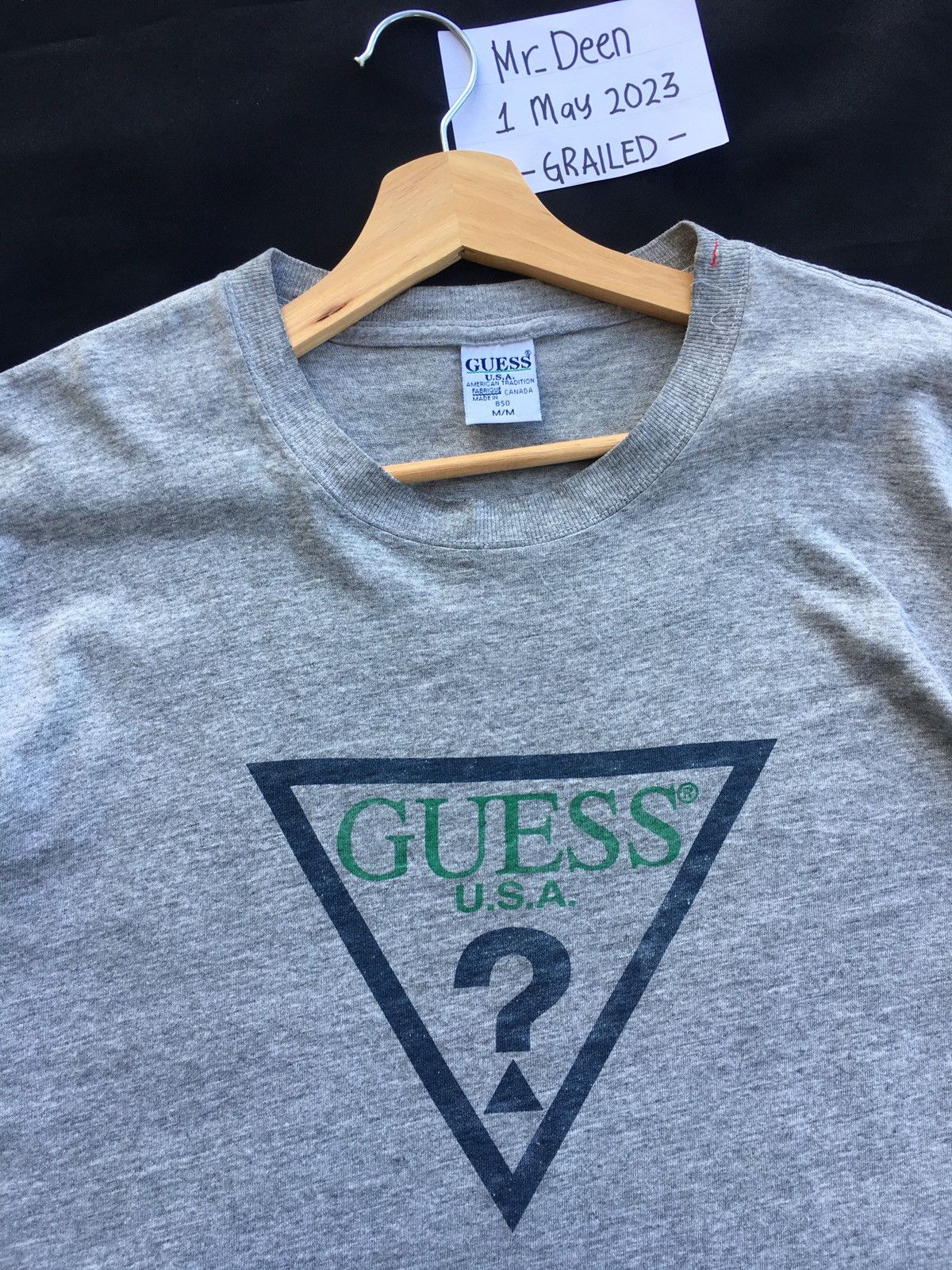 Guess Rare Vintage 90s GUESS Spellout Big Logo Tshirt Size US M / EU 48-50 / 2 - 8 Thumbnail