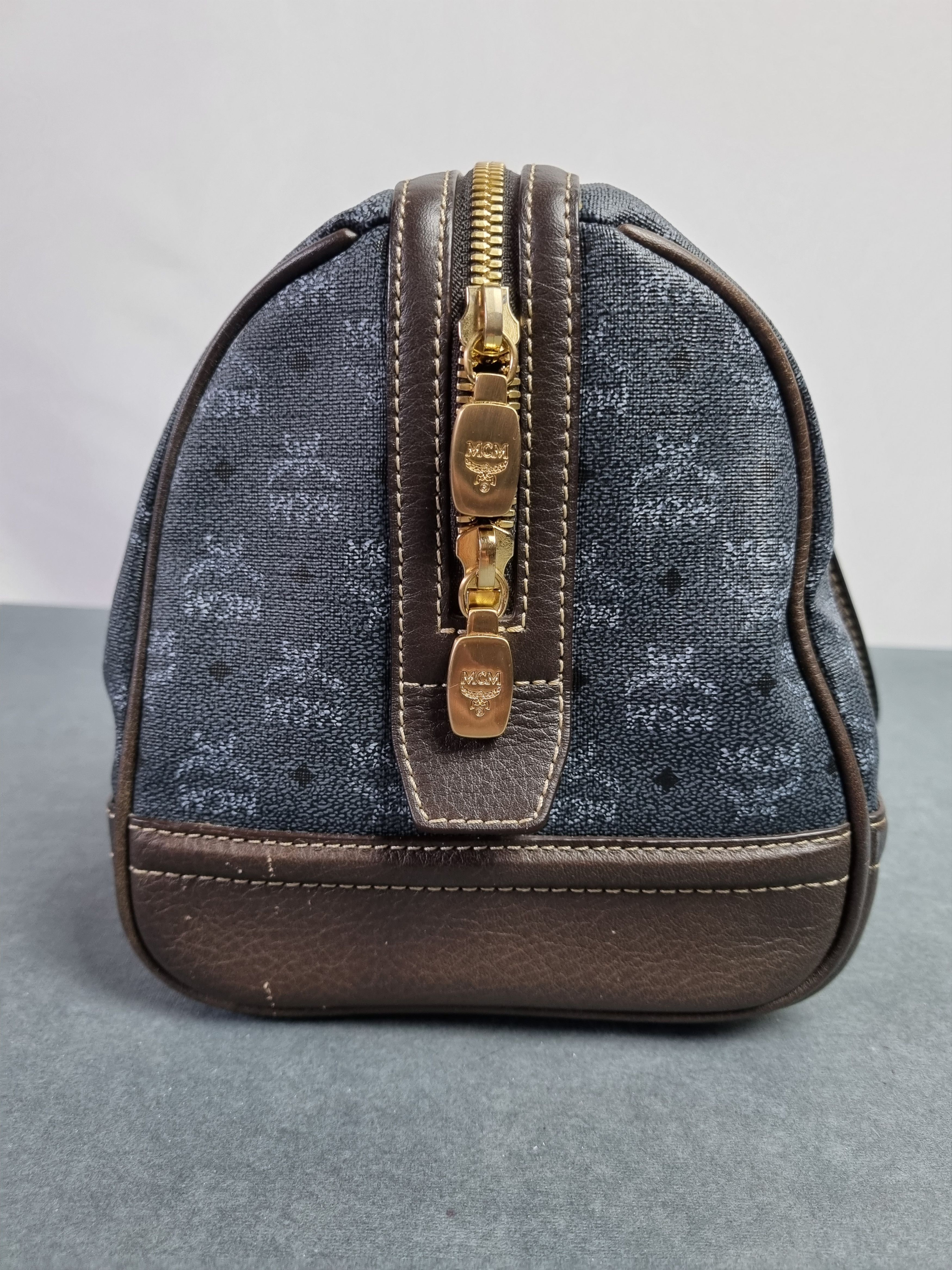 Leather × MCM Rare MCM Monogram Leather Hand Roomy Bag Size ONE SIZE - 7 Thumbnail