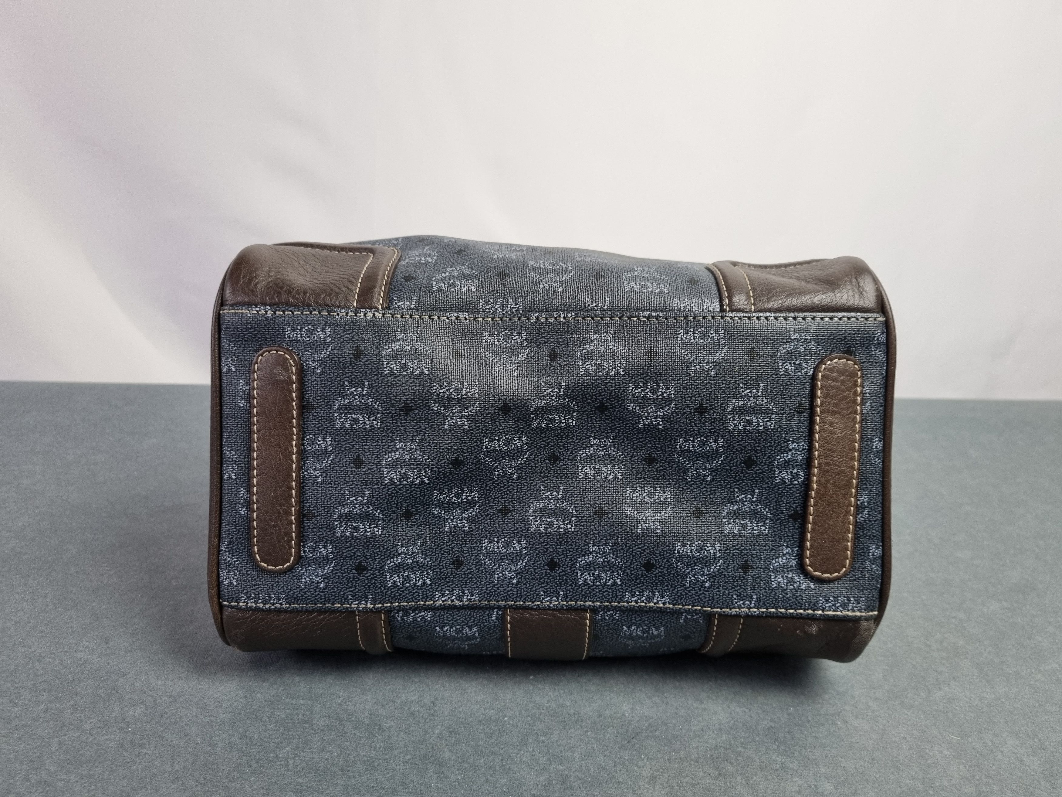 Leather × MCM Rare MCM Monogram Leather Hand Roomy Bag Size ONE SIZE - 5 Thumbnail