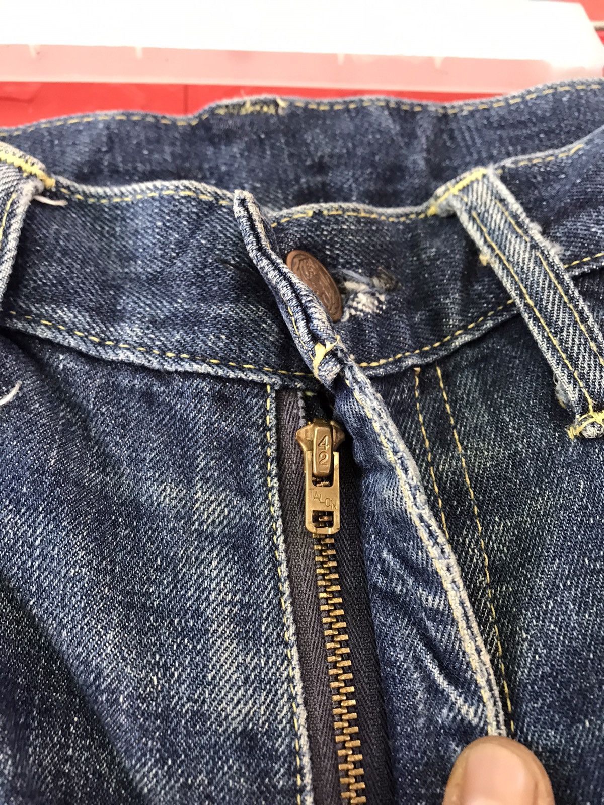 Vintage VINTAGE 70s BIG STONE SINGLE SIDE SELVEDGE DISTRESS JEANS Size US 36 / EU 52 - 9 Thumbnail