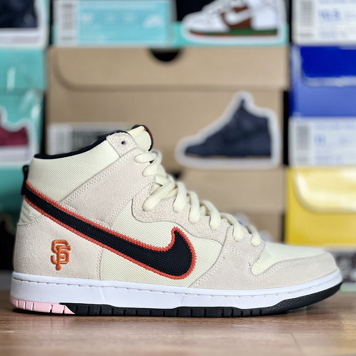 Nike SB Dunk High San Francisco Giants [DO9394-100] Men's Size 11