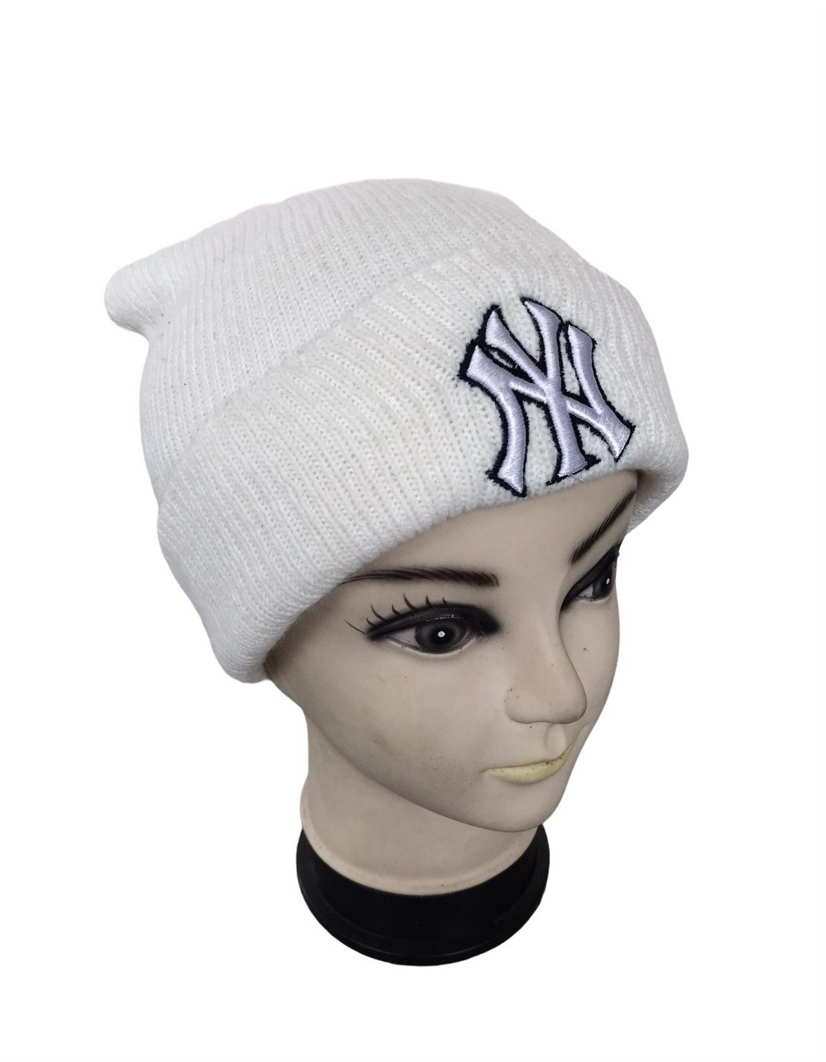 MLB Vintage Y2K New York Yankees Beanie Hat Size ONE SIZE - 1 Thumbnail