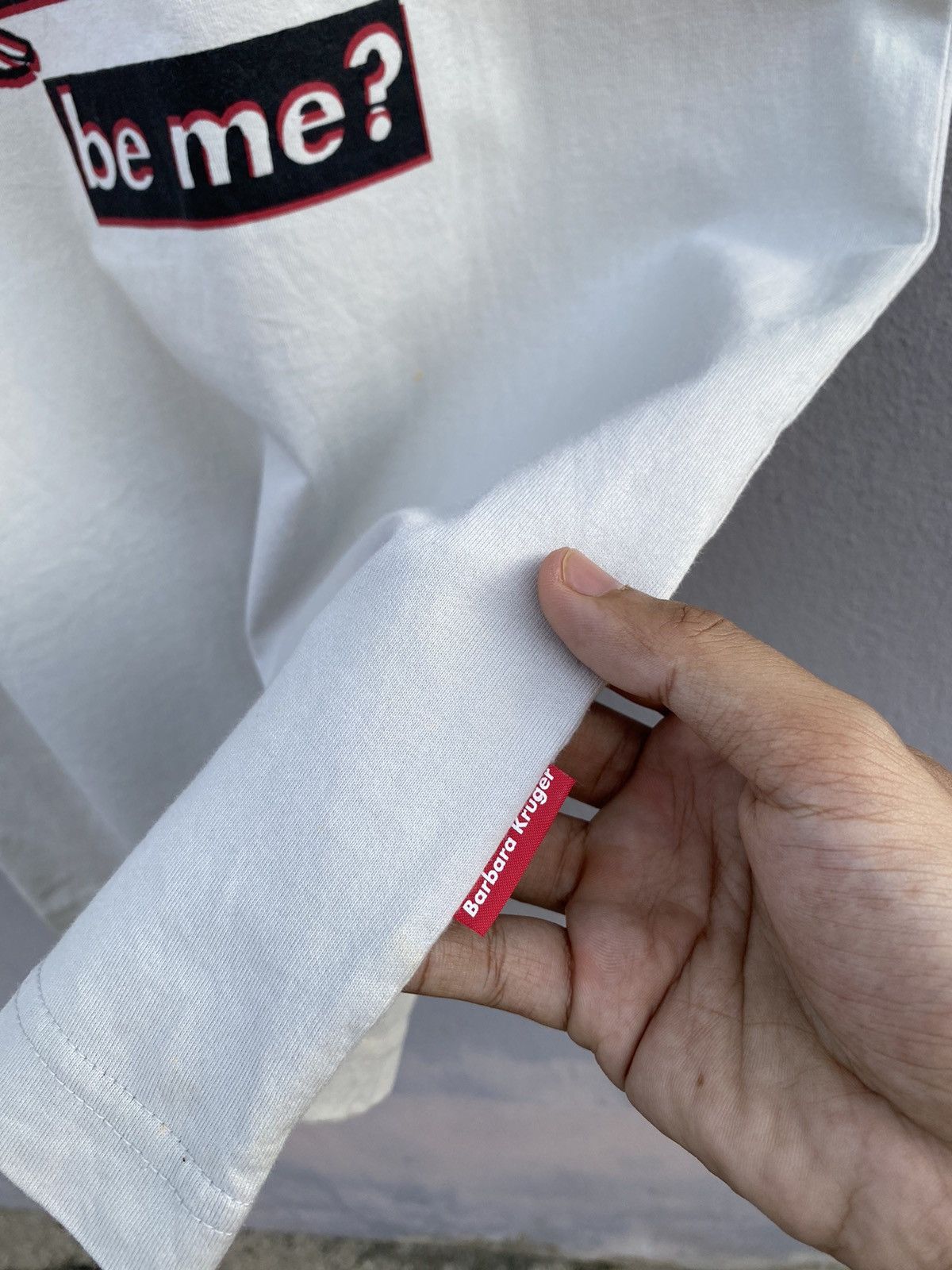 Barbara Kruger vintage 90s barbara kruger x art graphics rare XL tee Size US XL / EU 56 / 4 - 3 Thumbnail