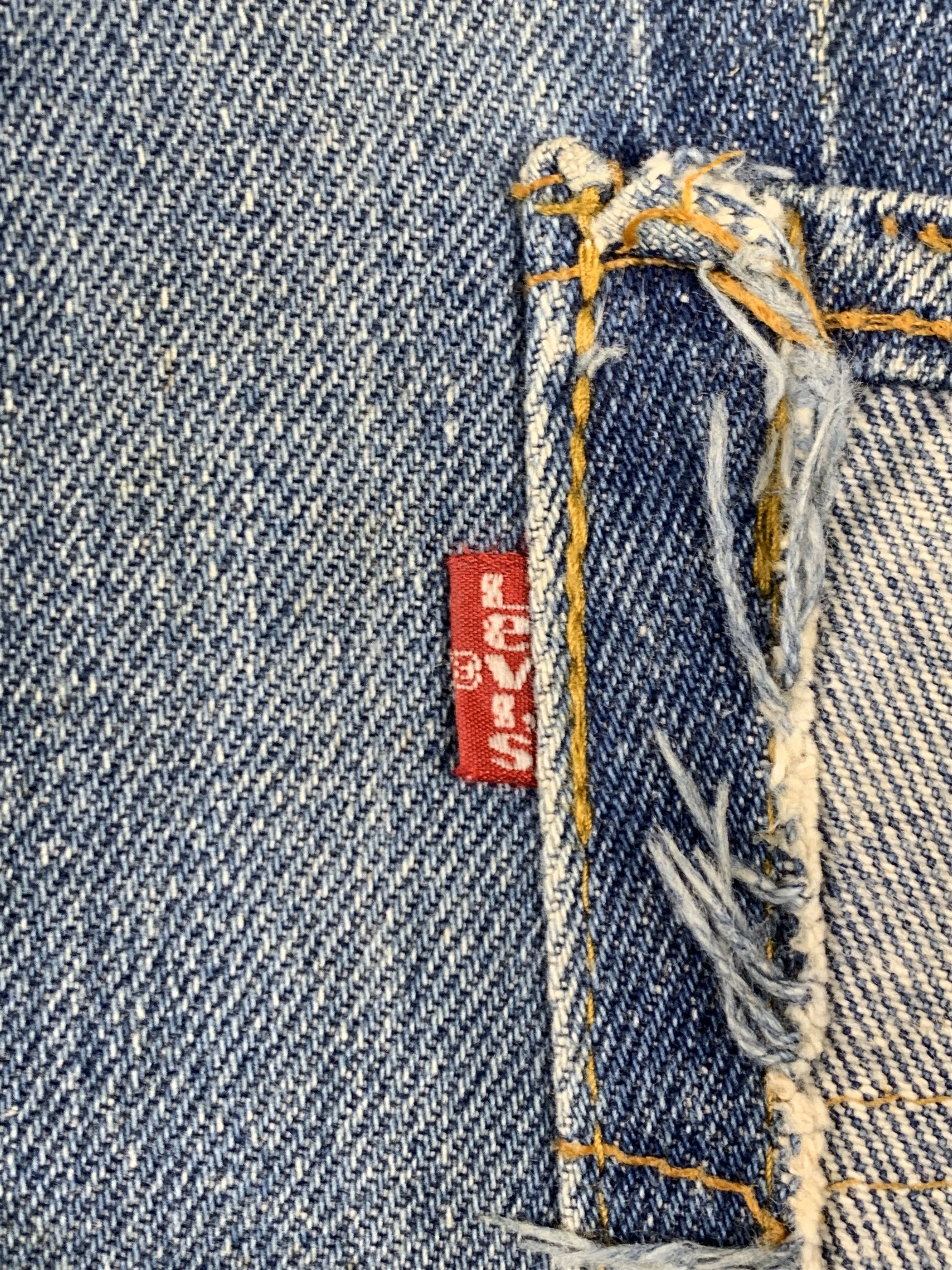 Levi's Vintage 90s Levis 501xx Sukajan Dragon Custom Jeans DP1935 Size US 36 / EU 52 - 23 Thumbnail