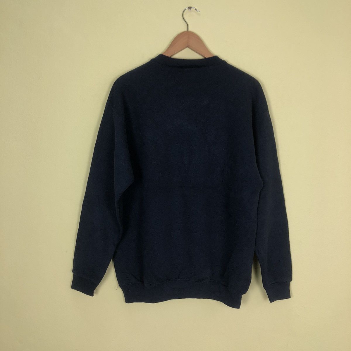 Other Vintage American Surfer and Surfboard Shaper Robert August Size US M / EU 48-50 / 2 - 5 Thumbnail