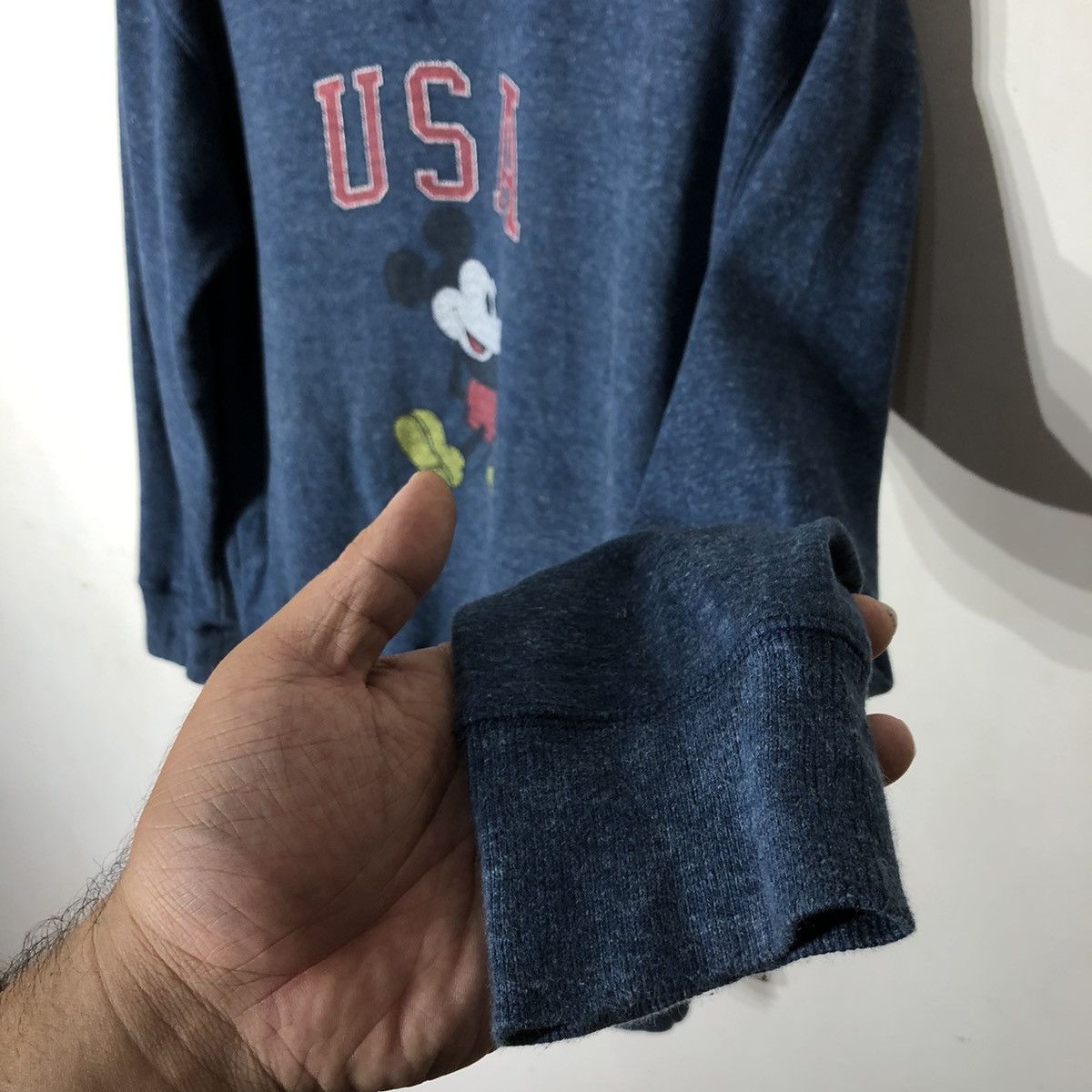 Japanese Brand Vintage Disney Mickey Mouse USA Big Logo Size US L / EU 52-54 / 3 - 5 Thumbnail