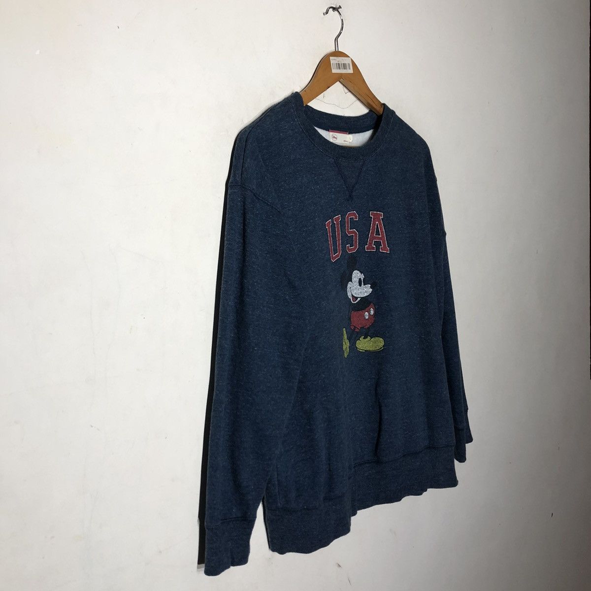 Japanese Brand Vintage Disney Mickey Mouse USA Big Logo Size US L / EU 52-54 / 3 - 3 Thumbnail
