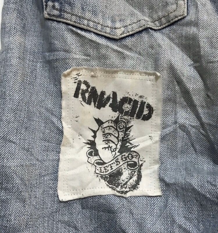 Band Tees Slang from chaos rancid distressed denim jeans 34 Size US 34 / EU 50 - 7 Thumbnail