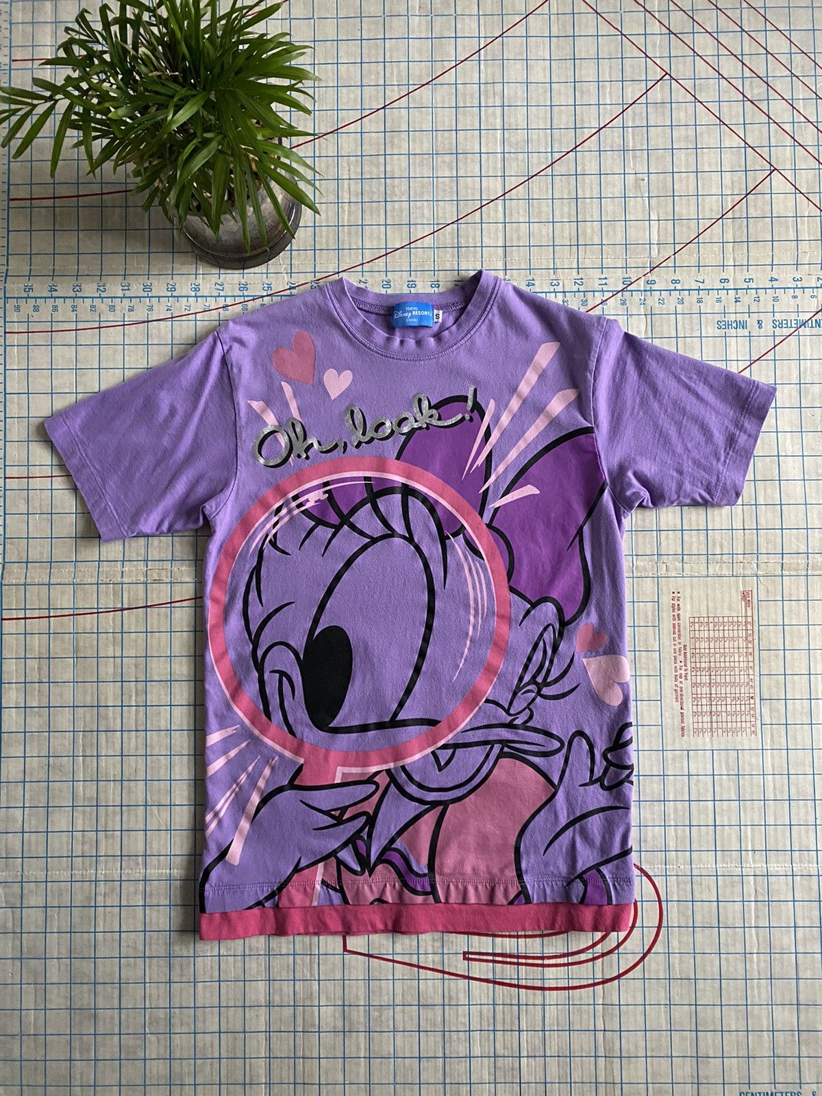 Disney × Japanese Brand Disneyland Tokyo Daisy Duck All Over Graphic Tee Size Small Size US S / EU 44-46 / 1 - 2 Thumbnail