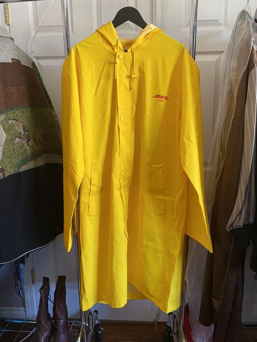 Vetements deals dhl raincoat