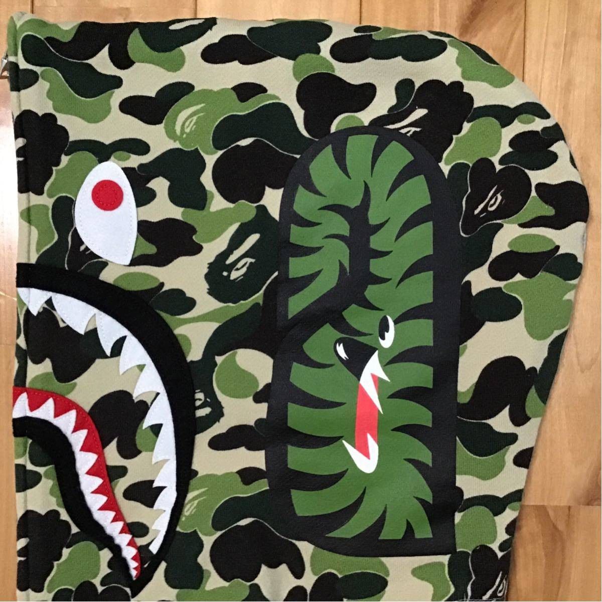 Bape 🔥NW 20th Anniversary🔥 ABC camo Shark full zip hoodie BAPE Size US L / EU 52-54 / 3 - 5 Thumbnail