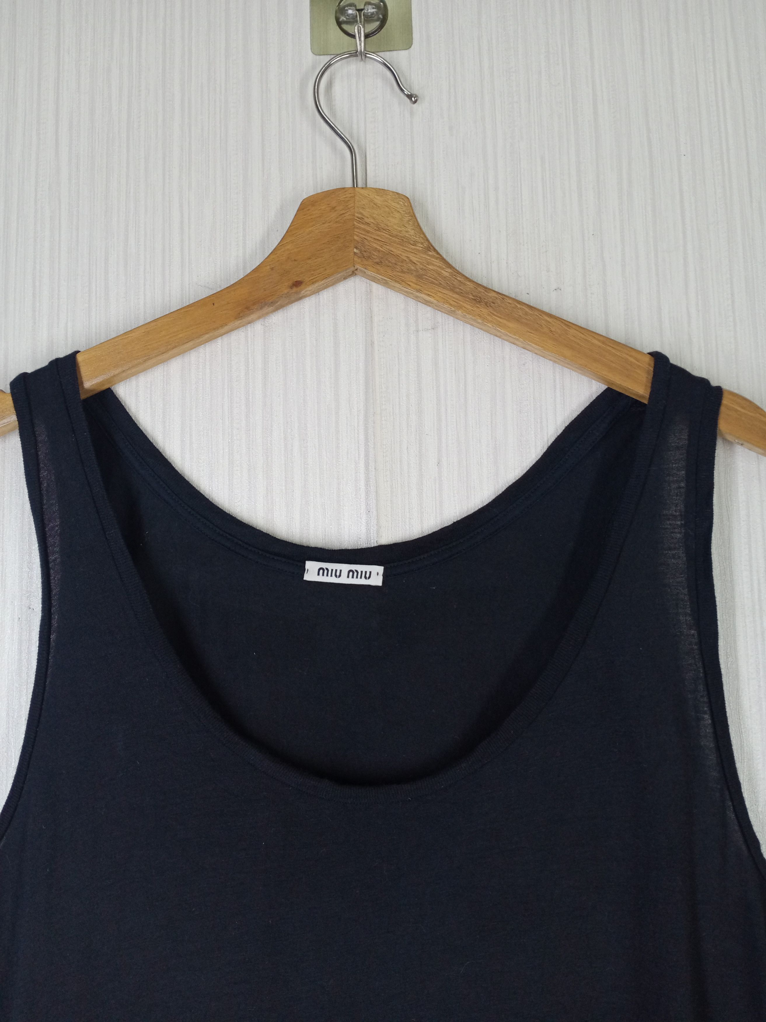 Miu Miu MIU MIU BLACK TOP TANK Size US M / EU 48-50 / 2 - 2 Thumbnail