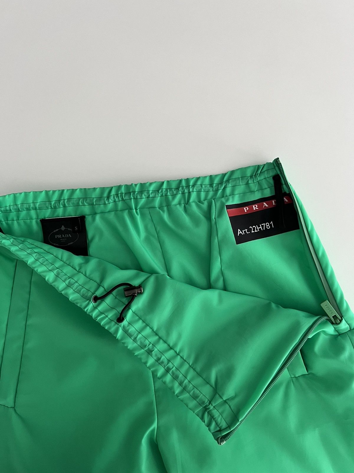 Prada Prada Linea Rossa Tech Sport Nylon Padded Gabardine Pants Size 26" / US 2 / IT 38 - 4 Thumbnail