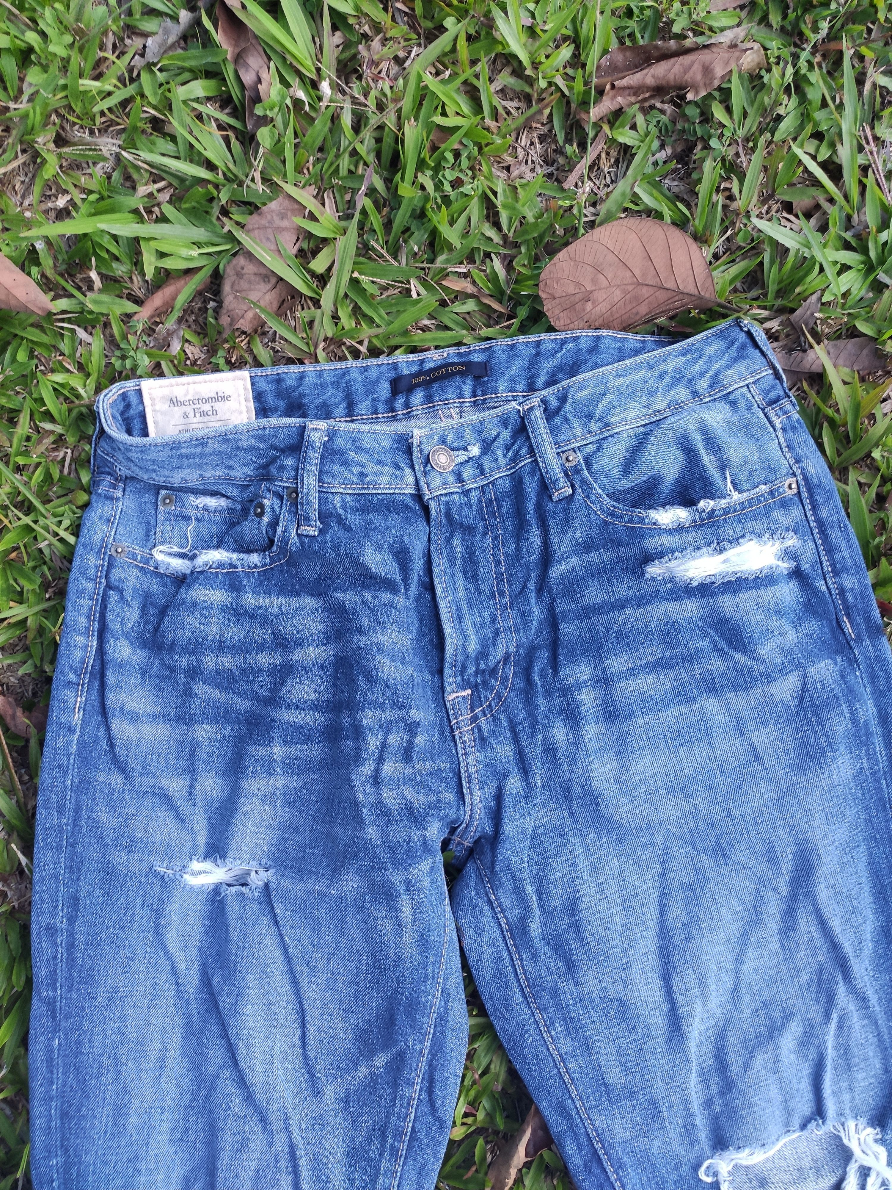 Abercrombie & Fitch Abercrombie Jeans Distressed denim Size US 33 - 4 Thumbnail