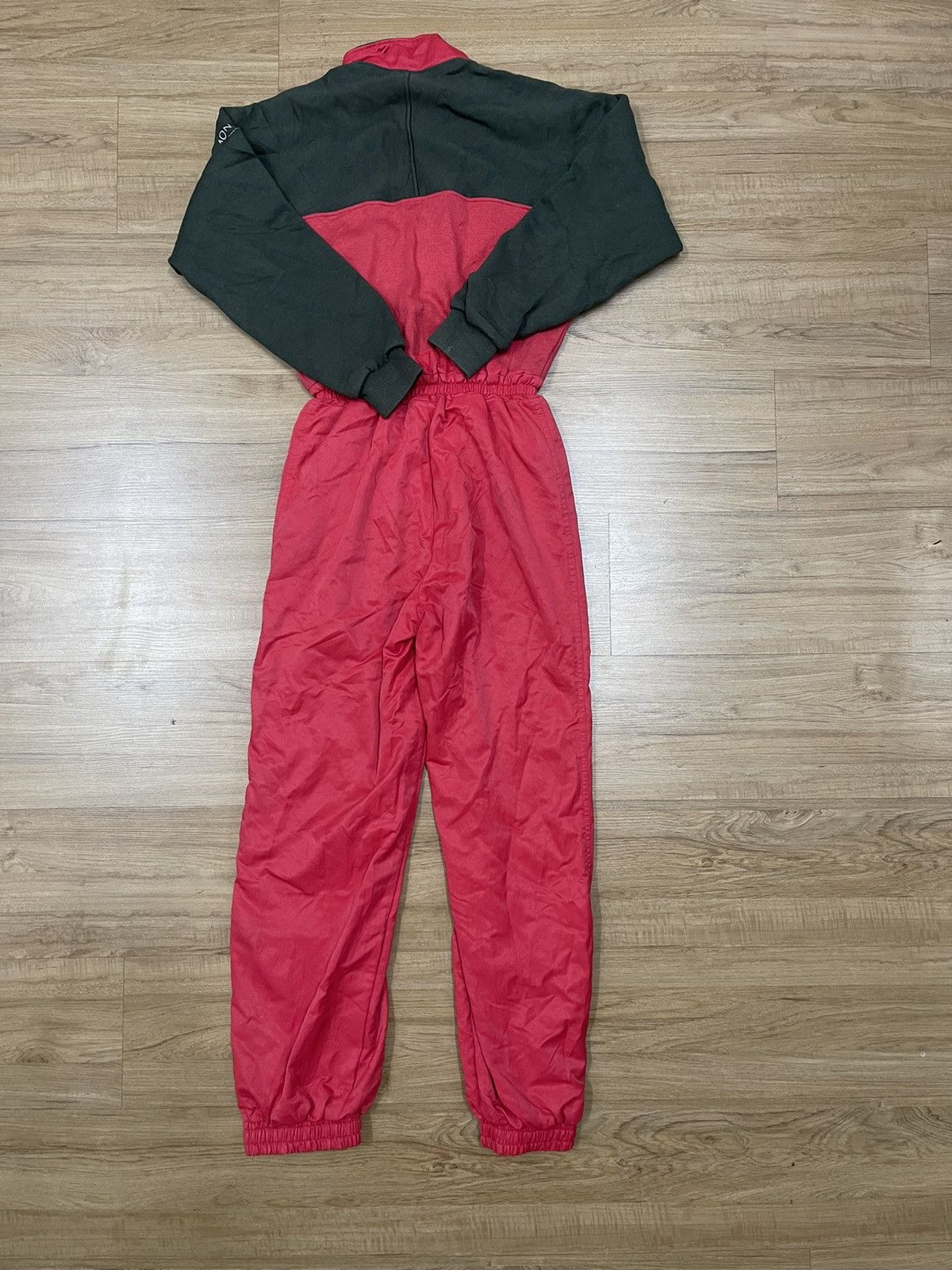 Moncler Vintage Moncler JUMPSUITS Size US 30 / EU 46 - 4 Thumbnail