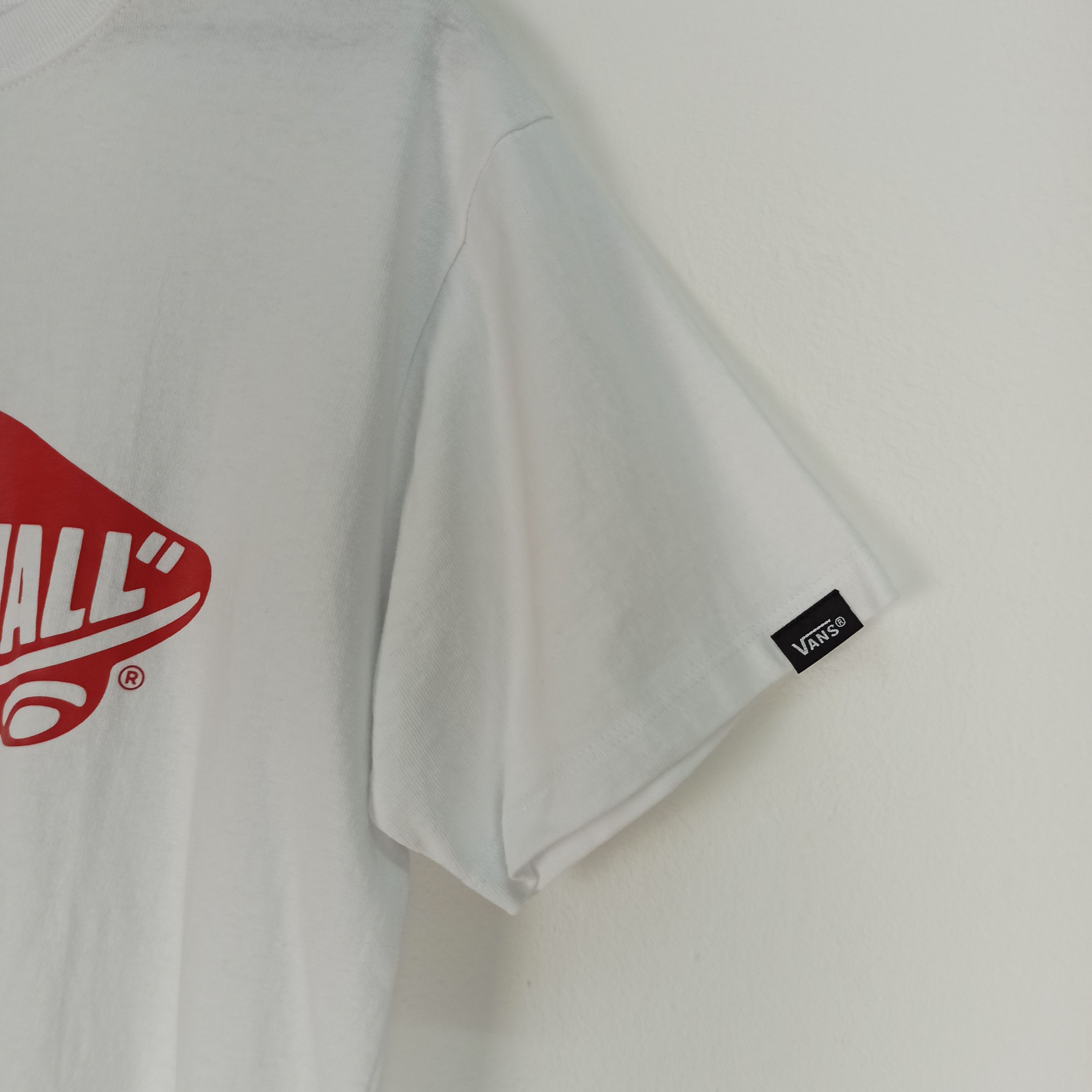 Vans Streetwear Vans "Of The Wall" Big Logo Tshirt Size US S / EU 44-46 / 1 - 3 Thumbnail