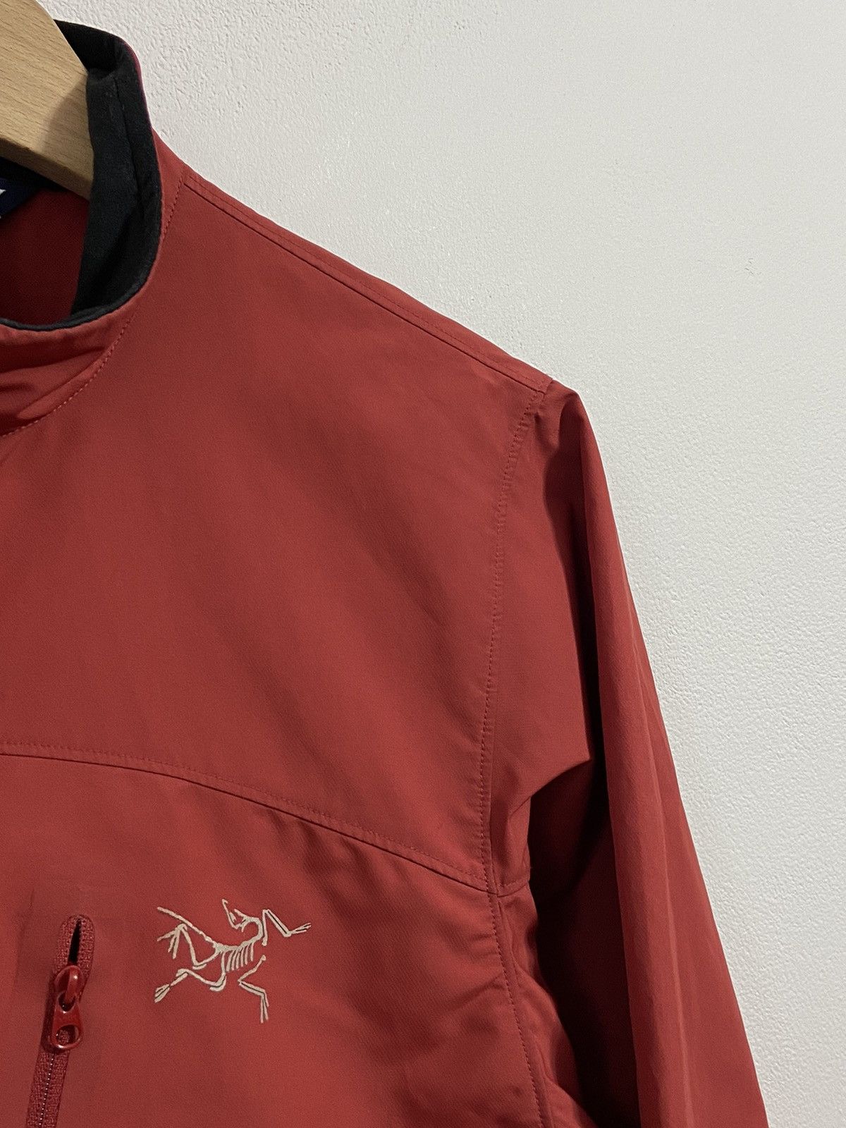 Arc'teryx Arc’teryx Woman’s Jacket Reflective Logo Size S / US 4 / IT 40 - 5 Thumbnail