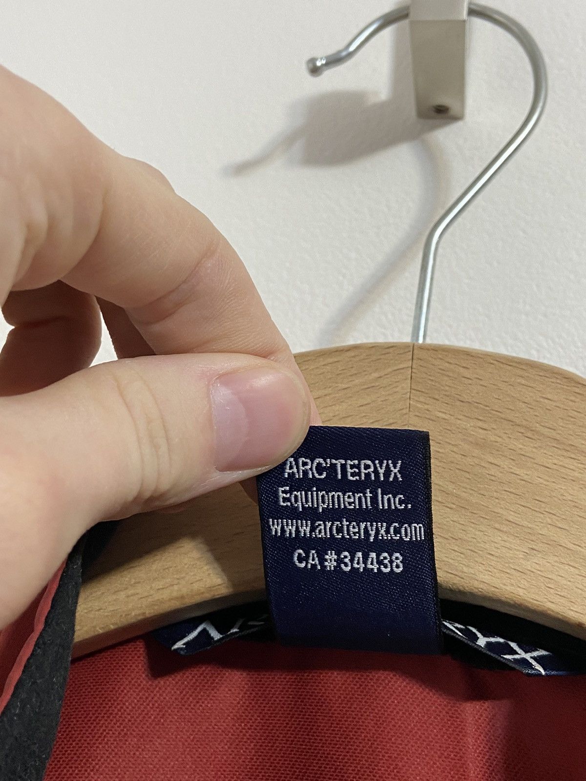 Arc'teryx Arc’teryx Woman’s Jacket Reflective Logo Size S / US 4 / IT 40 - 7 Thumbnail