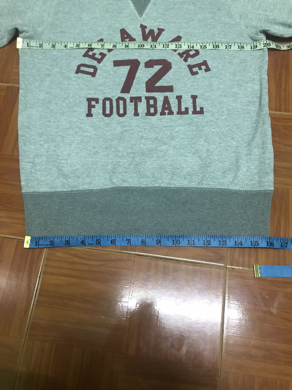 Champion vintage 60s champion DELAWARE FOOTBALL 72 Size US XS / EU 42 / 0 - 7 Thumbnail