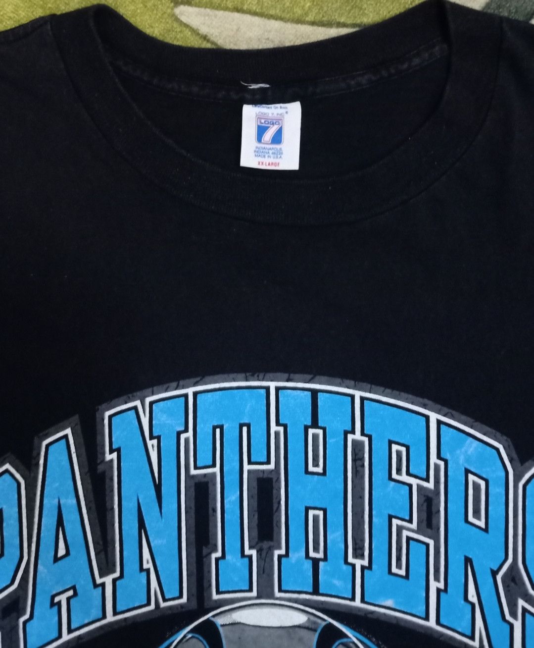 Logo 7 × NFL × Vintage Vintage 90s Carolina Panthers T-shirt Size US XL / EU 56 / 4 - 11 Thumbnail