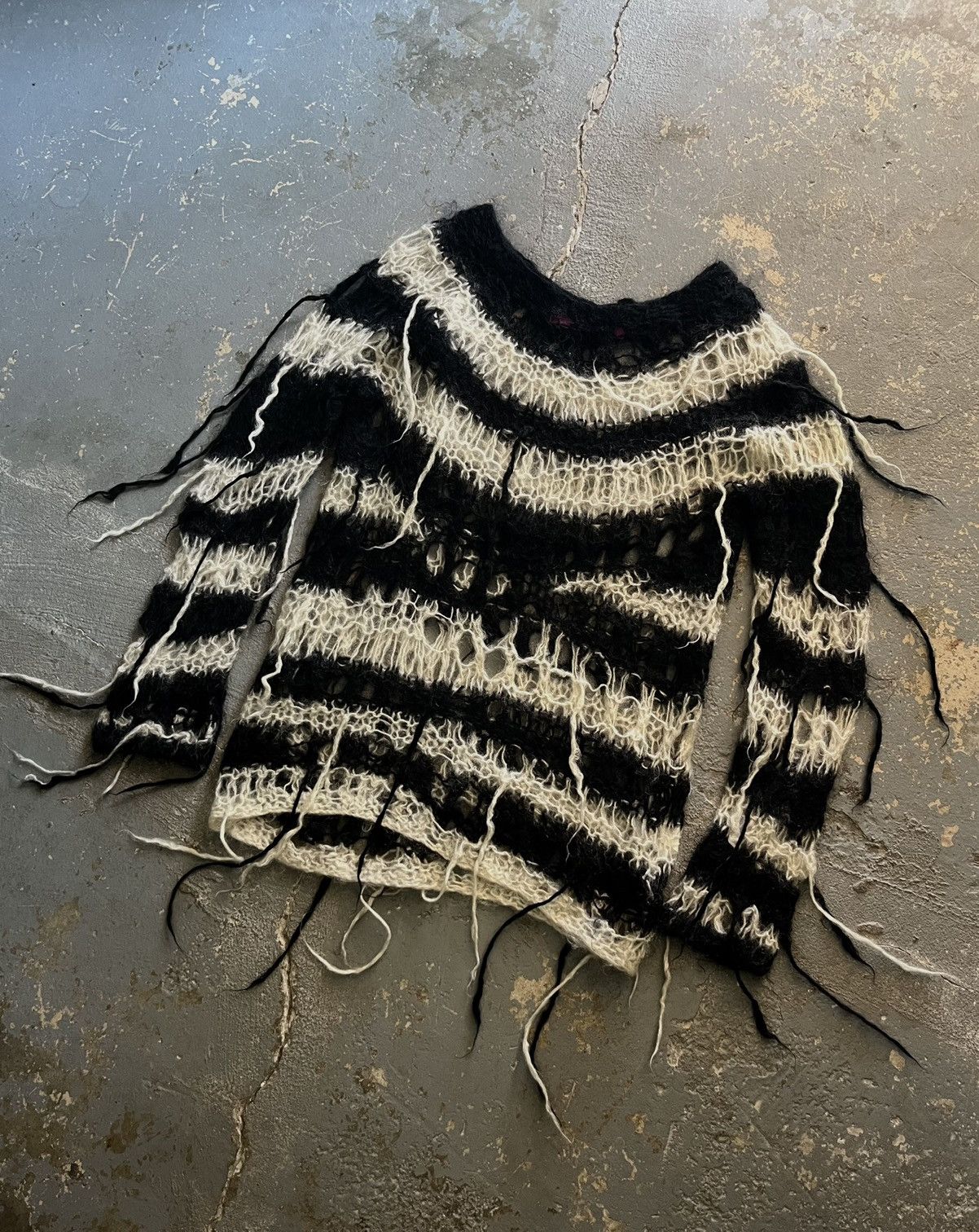 Junya Watanabe AW05 Striped Fringe Mohair Punk Knit Size US M / EU 48-50 / 2 - 3 Thumbnail