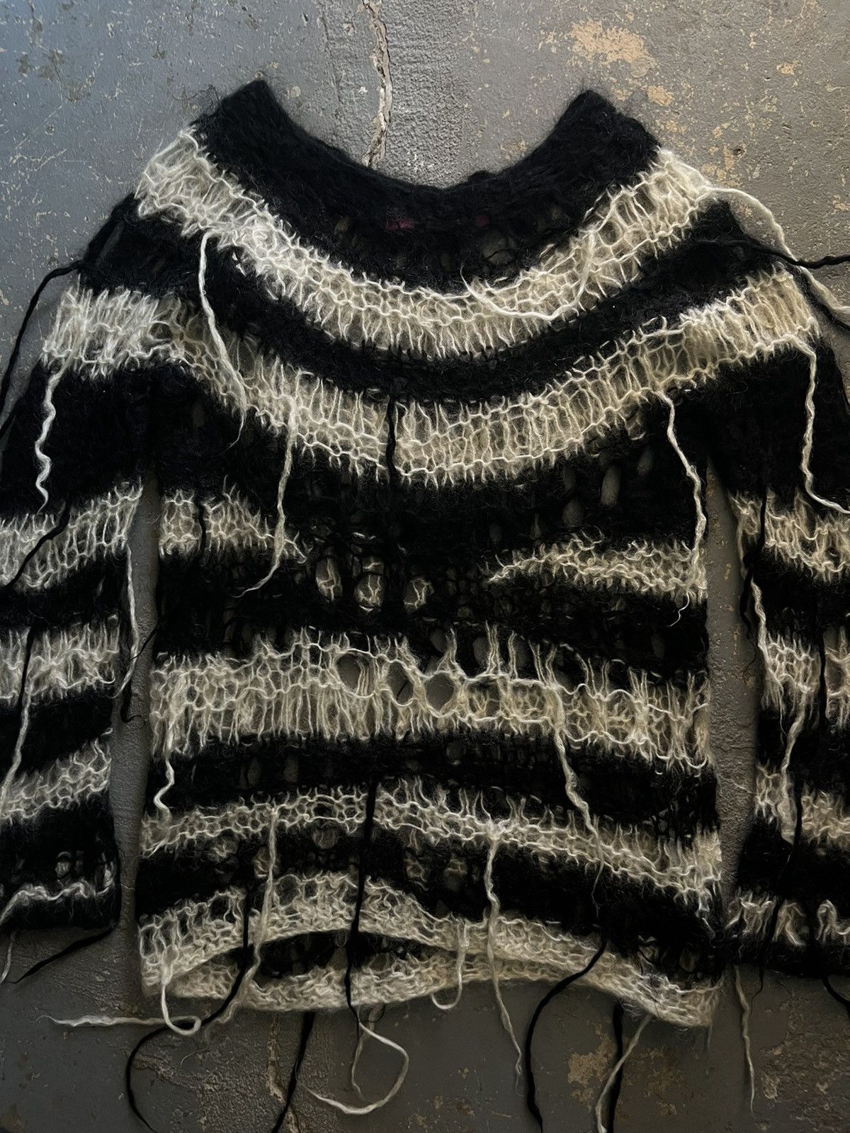 Junya Watanabe AW05 Striped Fringe Mohair Punk Knit Size US M / EU 48-50 / 2 - 2 Thumbnail